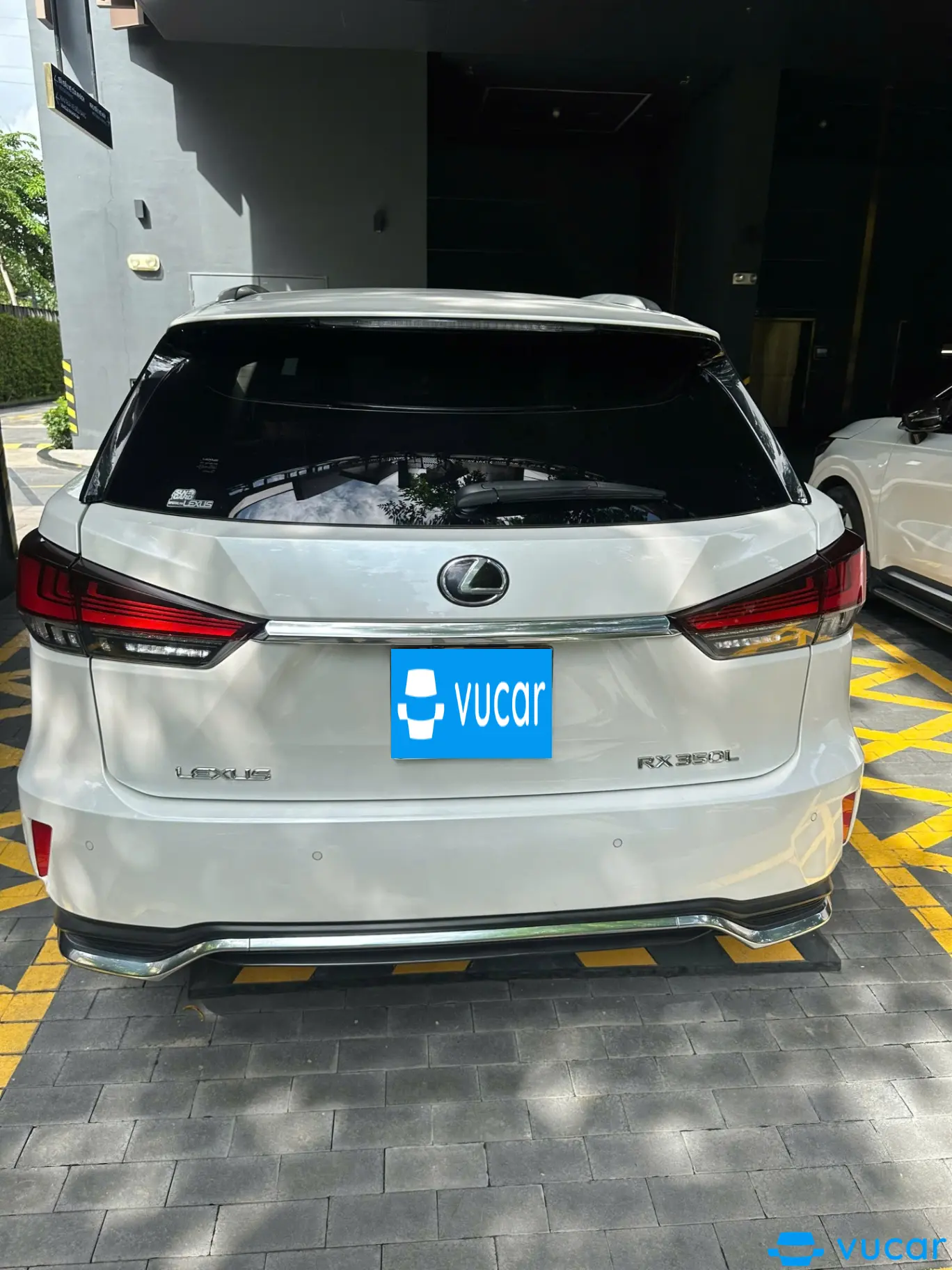 Lexus Rx 350L 2019 - Ngoại thất 2