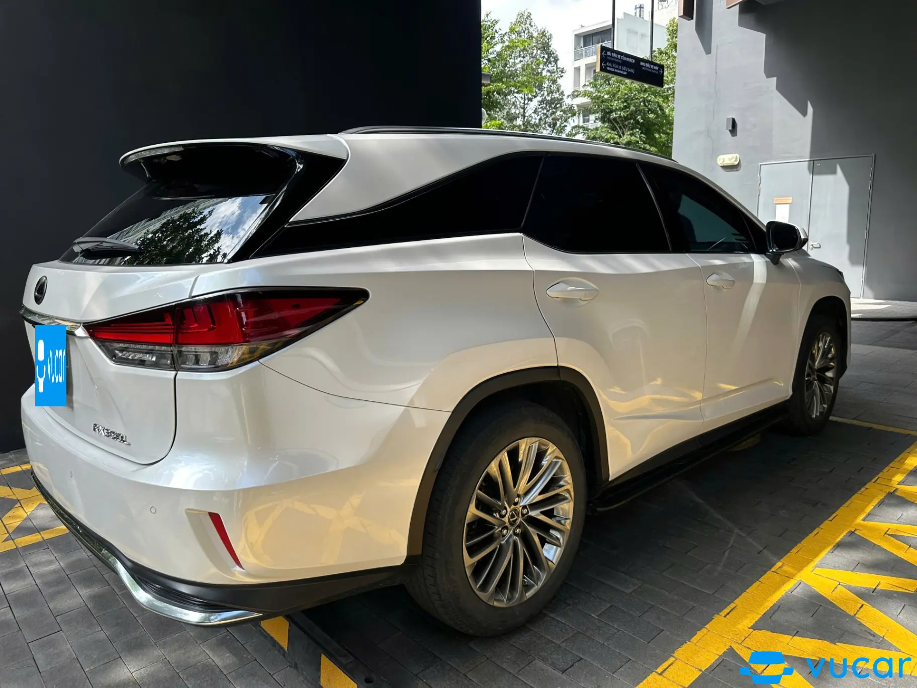 Lexus Rx 350L 2019 - Ngoại thất 11