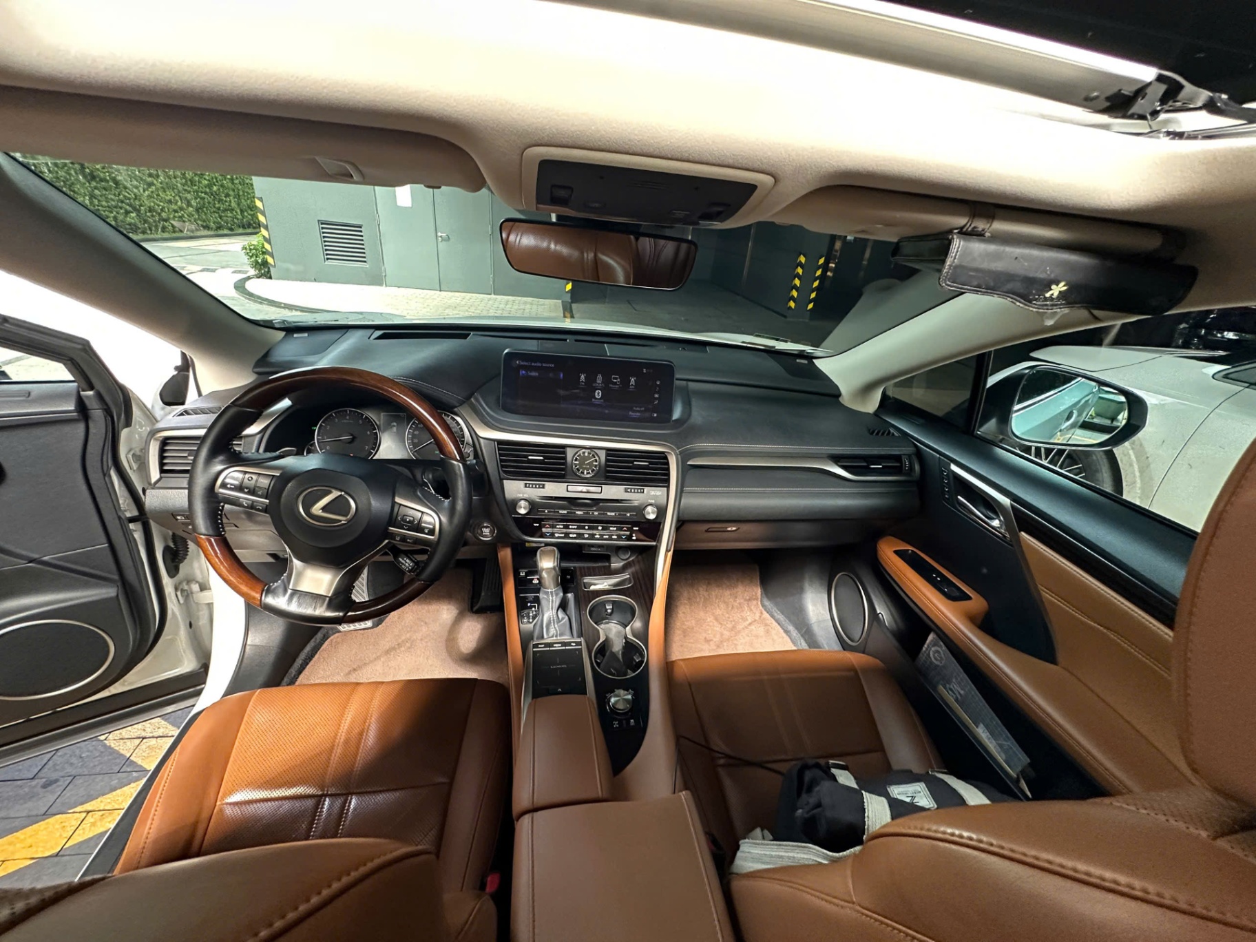 Lexus Rx 350L 2019 - Nội thất 2