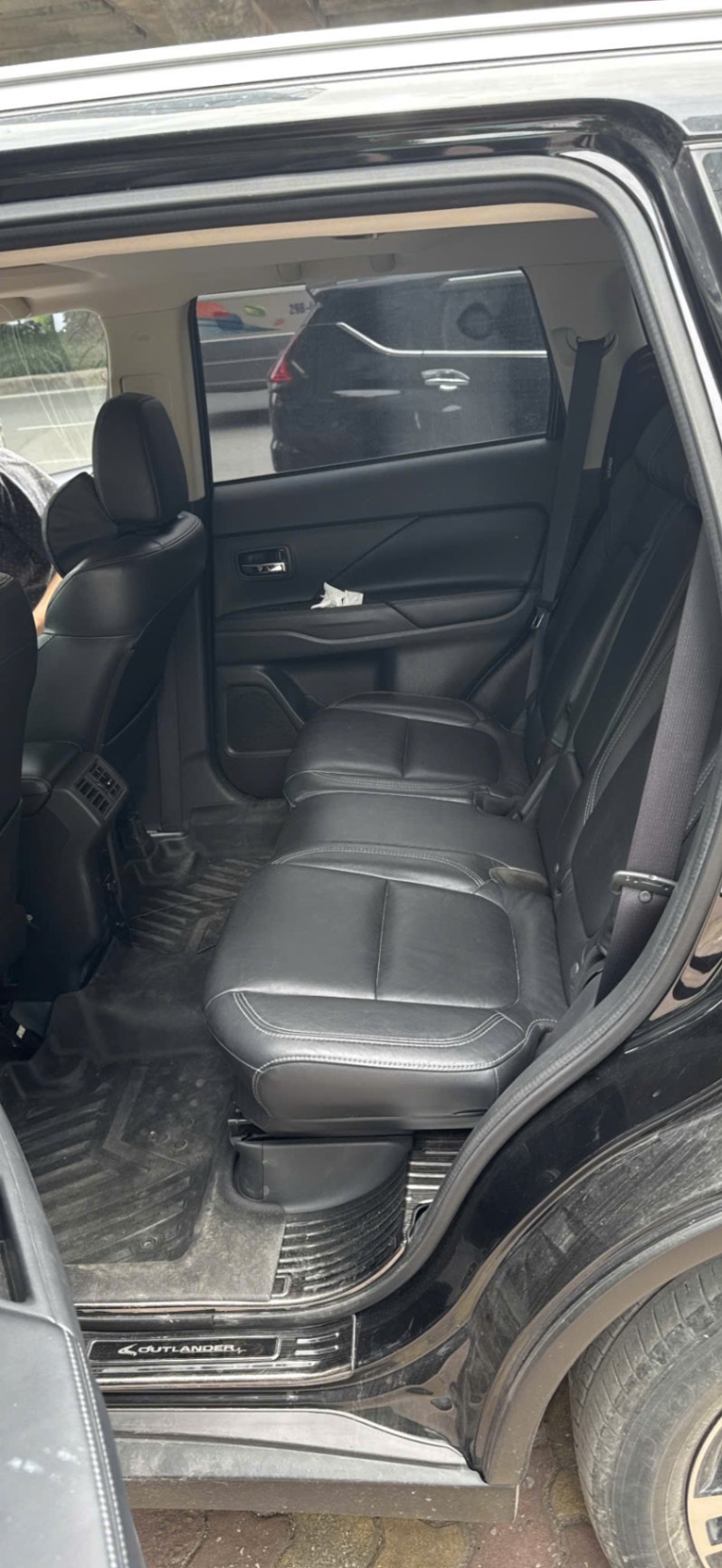 Mitsubishi Outlander 2.0 CVT Premium 2020 - Nội thất 4