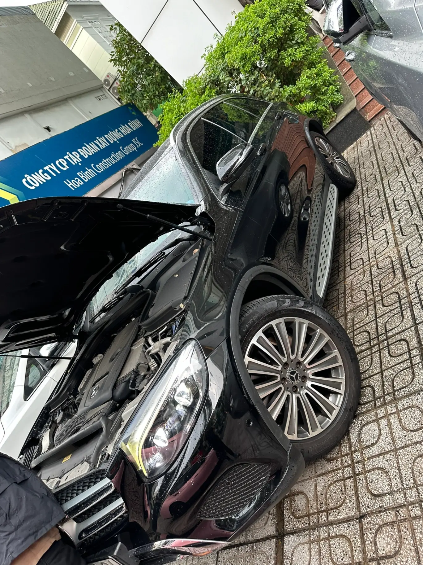 Mercedes Glc 250 4Matic 2018 - Ngoại thất 3