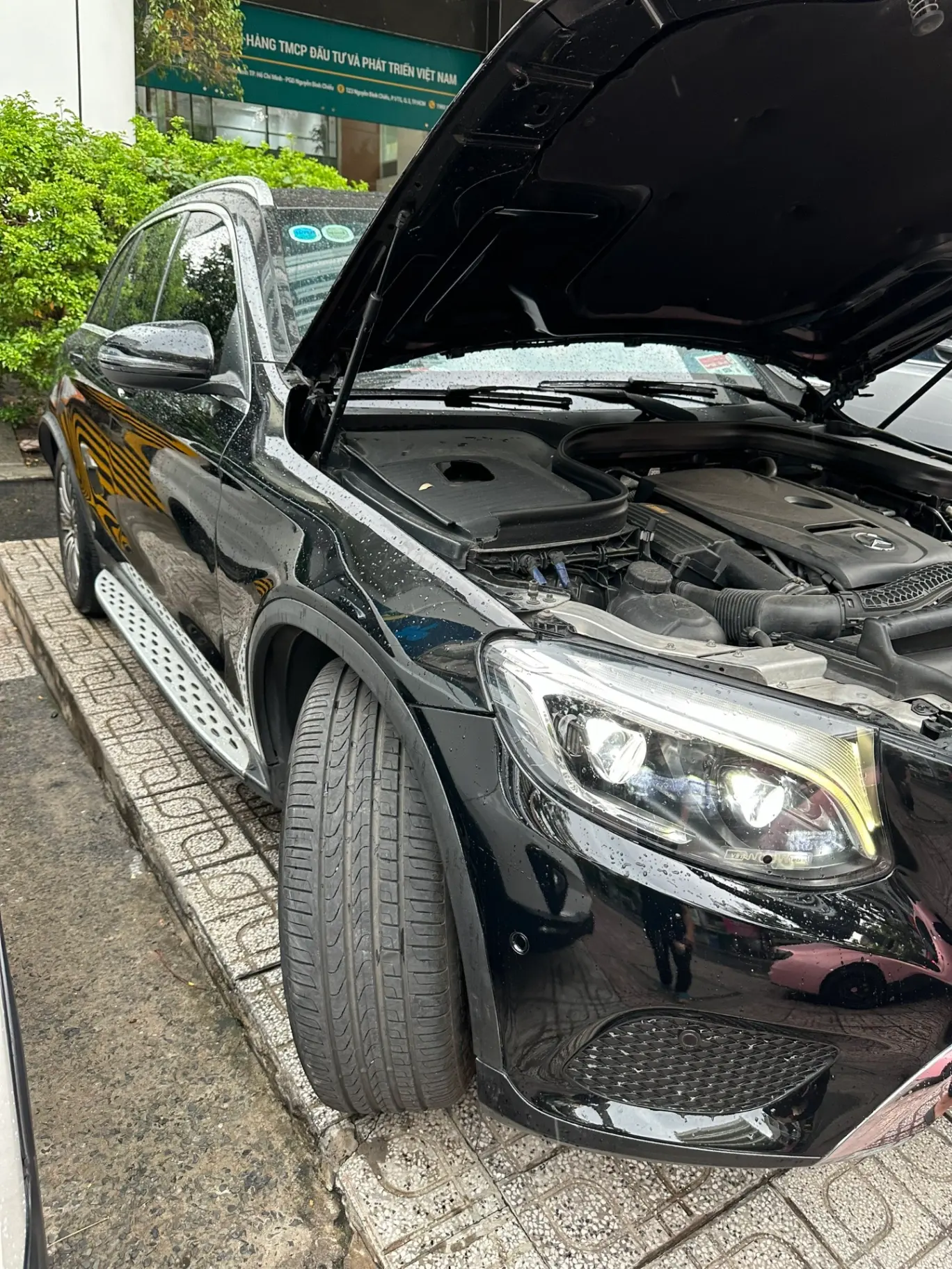 Mercedes Glc 250 4Matic 2018 - Ngoại thất 5