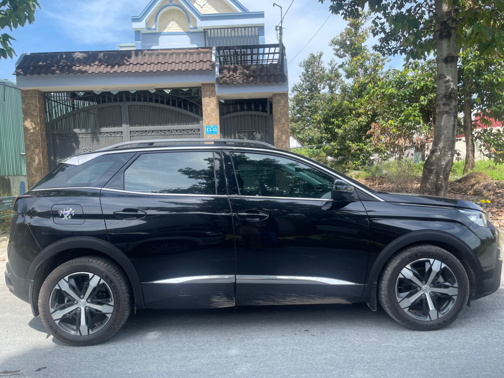 Peugeot 3008 1.6 AT 2019 - Ngoại thất 2