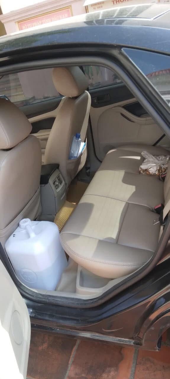 Ford Focus 1.8 MT 2008 - Nội thất 1
