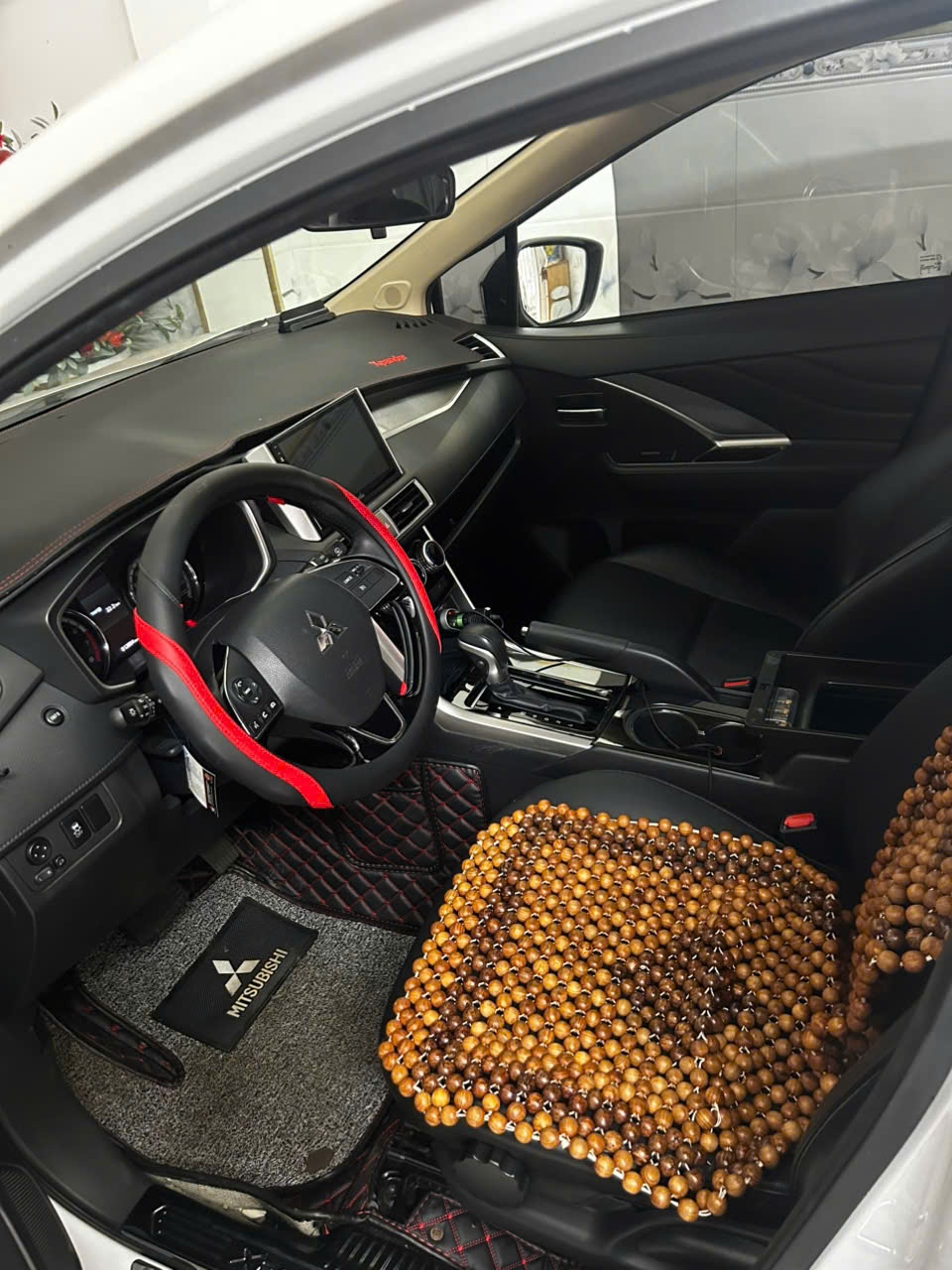 Mitsubishi Xpander 1.5 AT 2021 - Nội thất 7