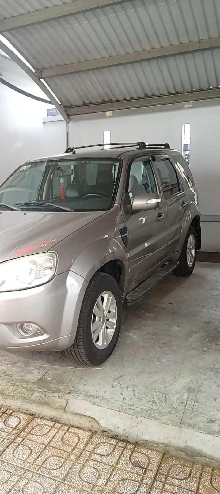 Ford Escape XLS 2.3L 4x2 AT 2011 - Ngoại thất 3