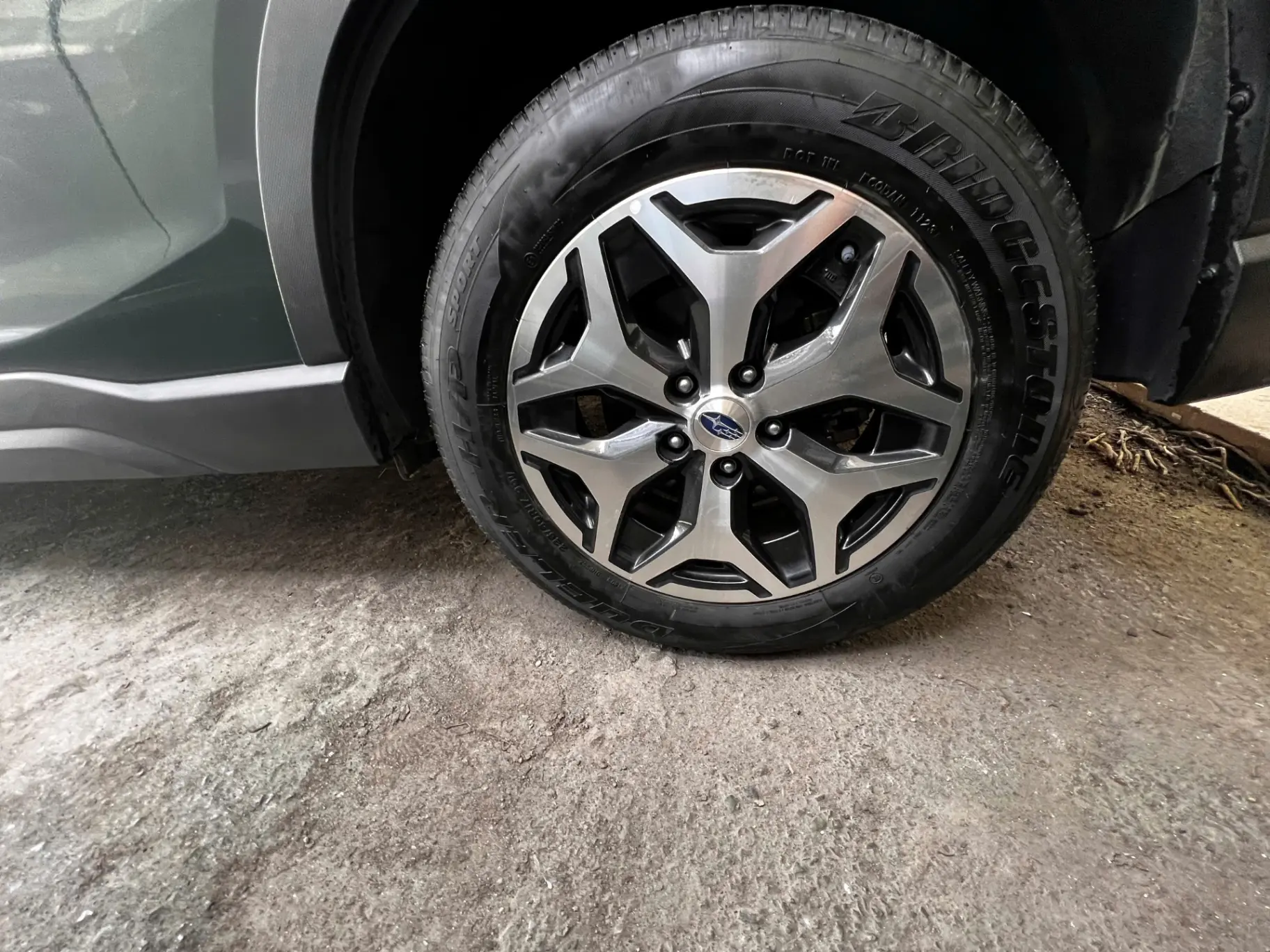 Subaru Forester 2.0i-L 2023 - Ngoại thất 10