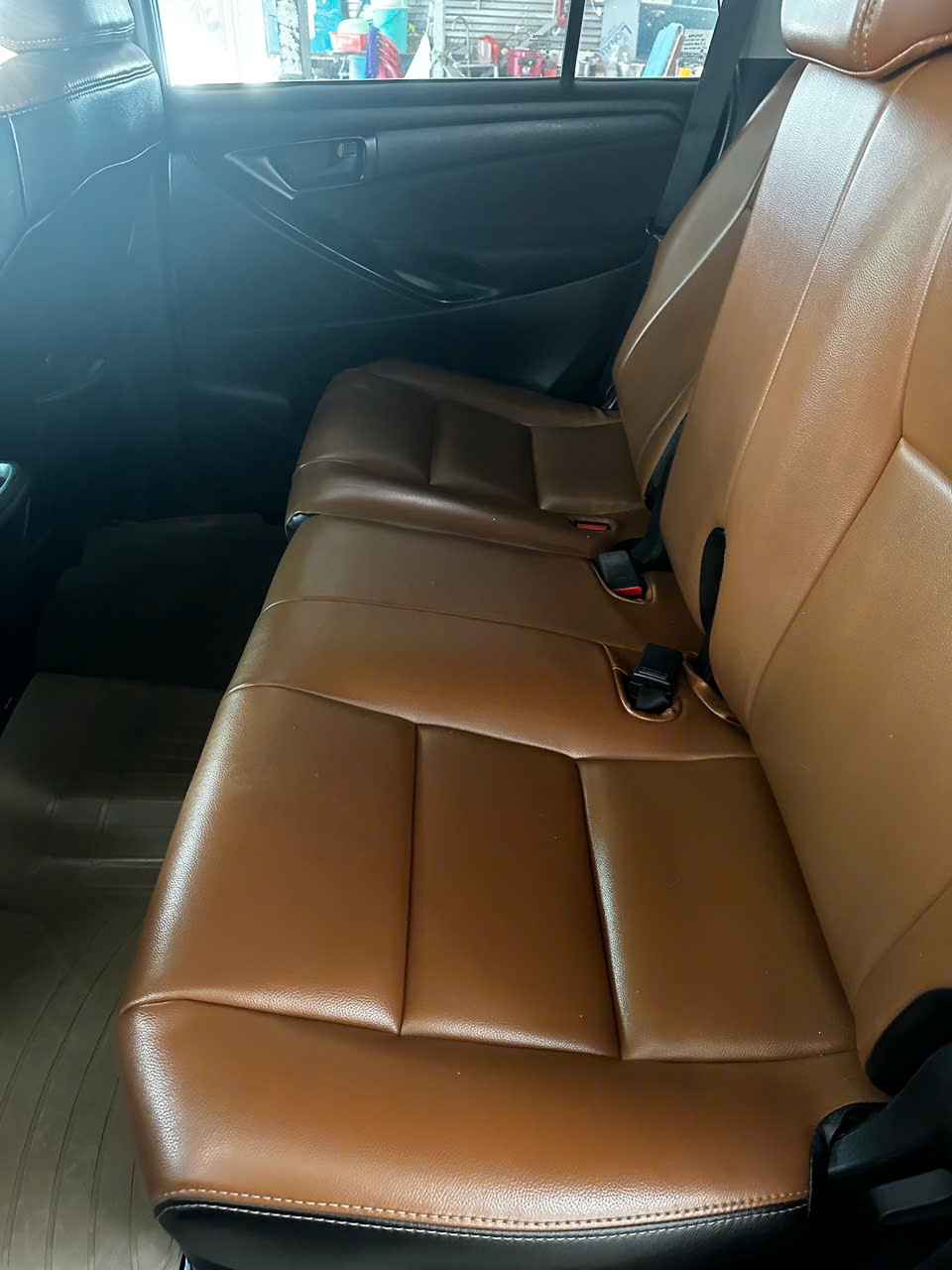 Toyota Innova 2.0 E MT 2018 - Nội thất 7