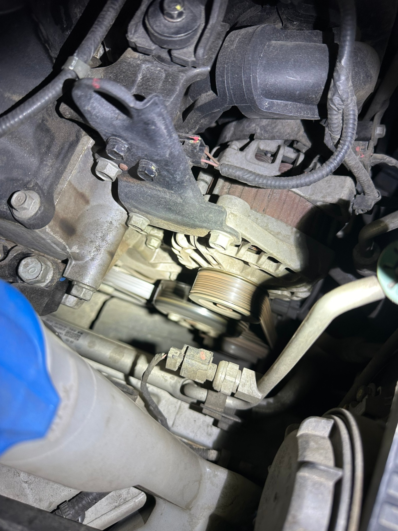 Hyundai I10 Grand 1.2 MT 2020 - Khoang động cơ 3