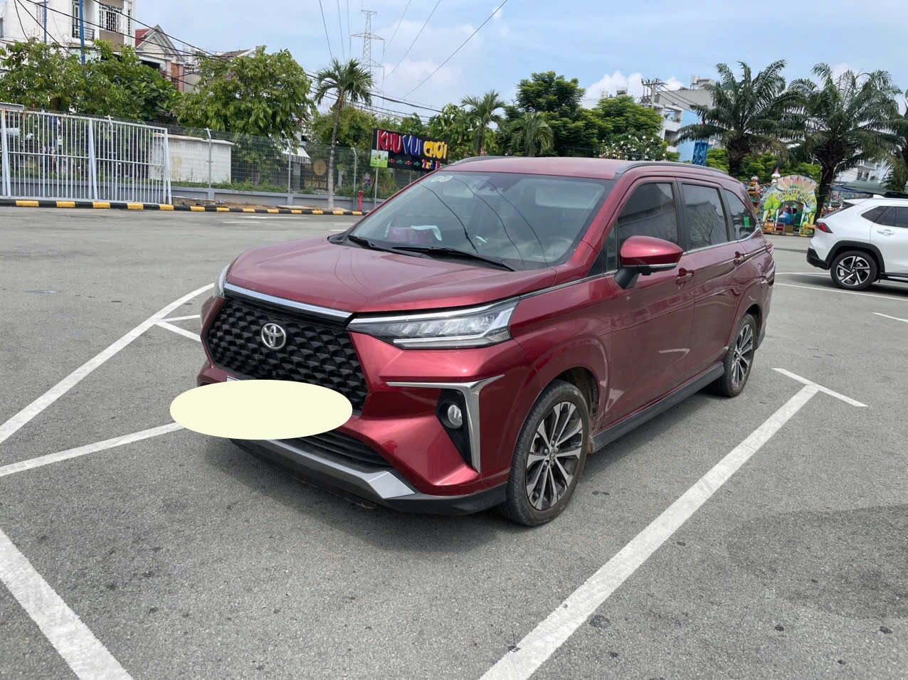 Toyota Veloz Cross Top 1.5 CVT 2022 - Ngoại thất 2