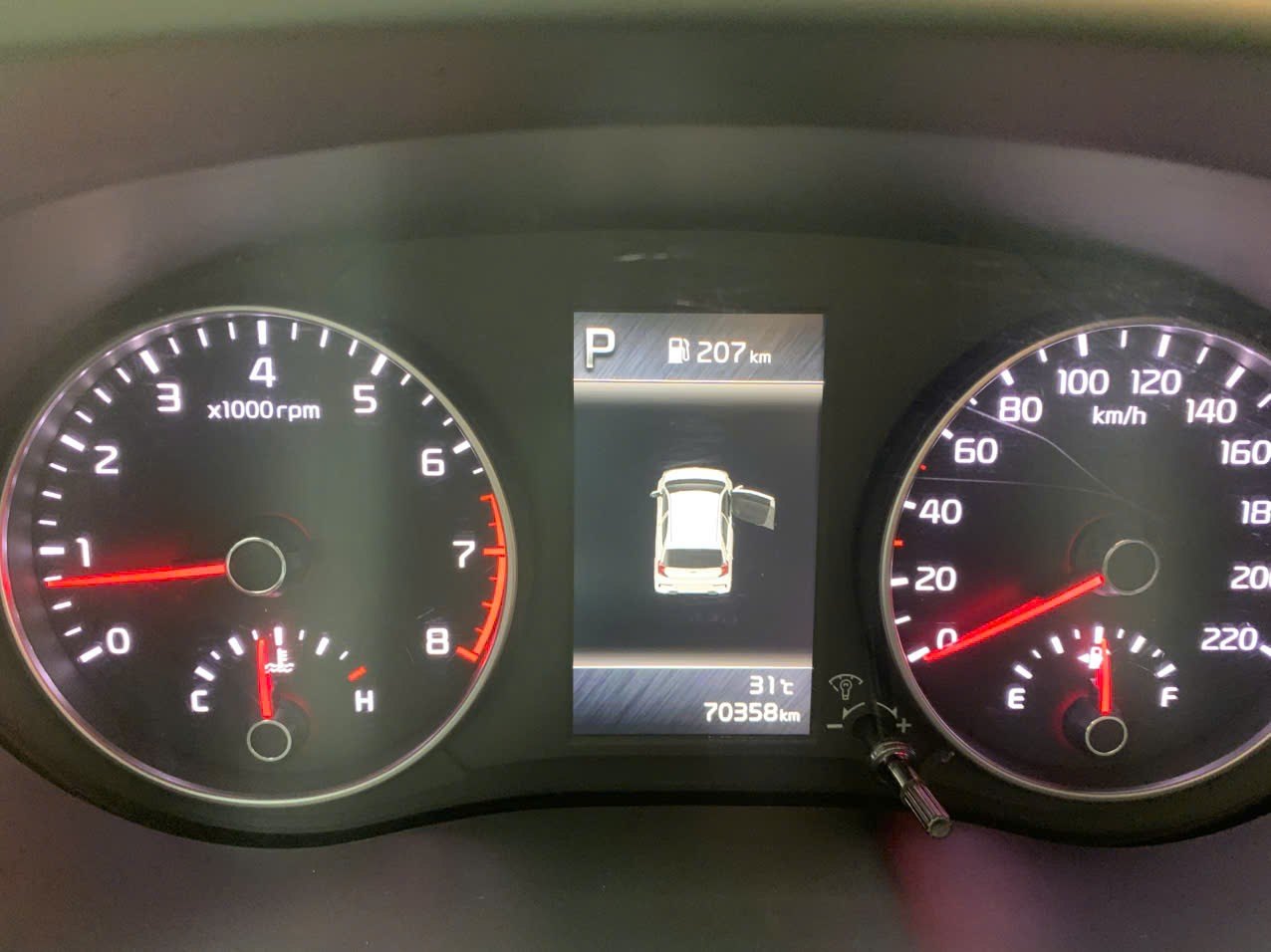 Kia Morning X-Line 2021 - Nội thất 1