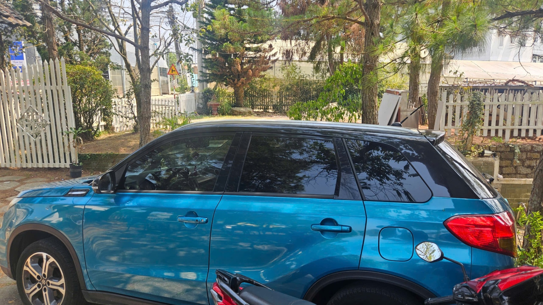 Suzuki Vitara 1.6 AT 2017 - Ngoại thất 3