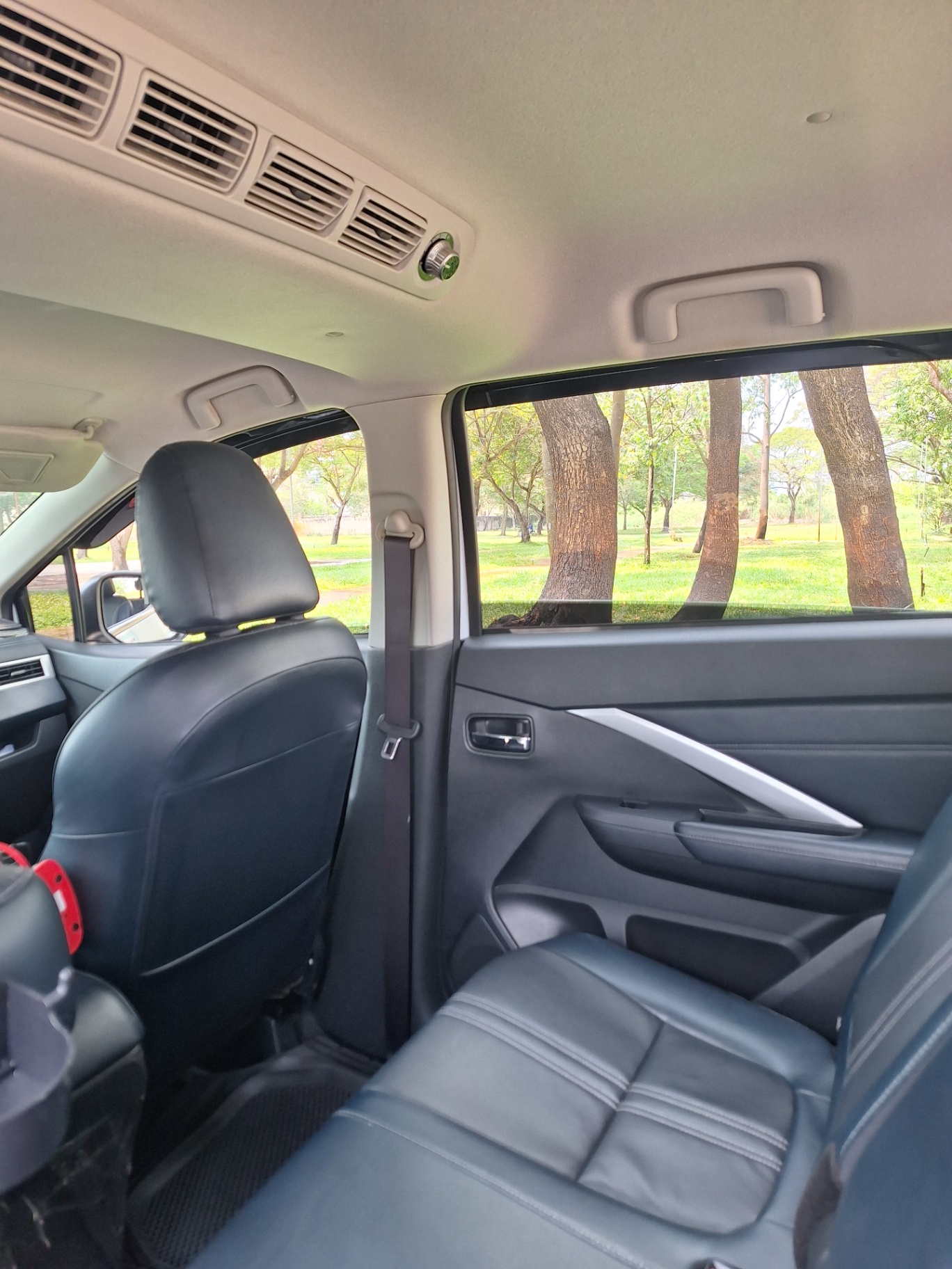 Mitsubishi Xpander Cross 1.5 AT 2023 - Nội thất 4