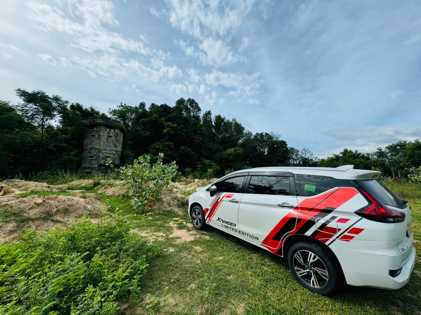 Mitsubishi Xpander 1.5 AT Đặc biệt 2021 - Ngoại thất 2
