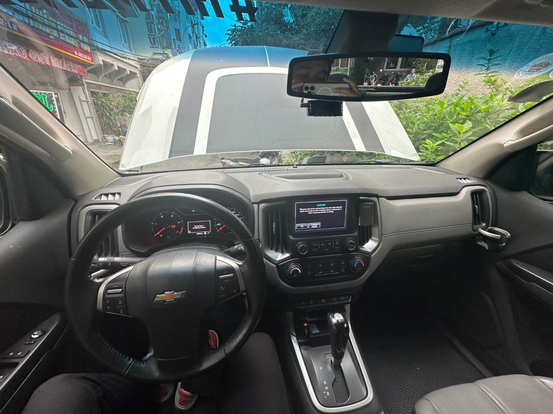Chevrolet Colorado High Country 2.8L 4x4 AT 2017 - Nội thất 3