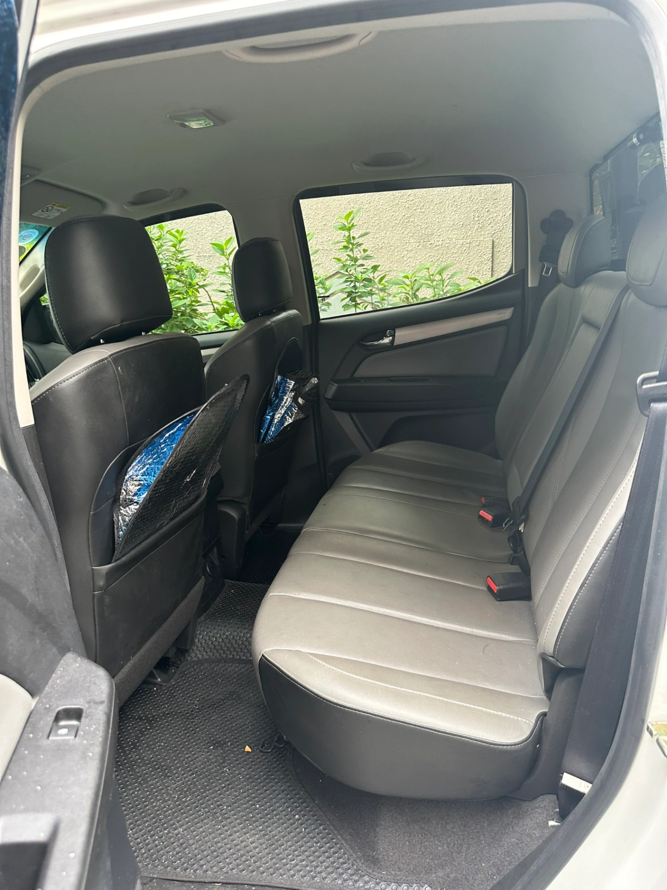 Chevrolet Colorado High Country 2.8L 4x4 AT 2017 - Nội thất 4