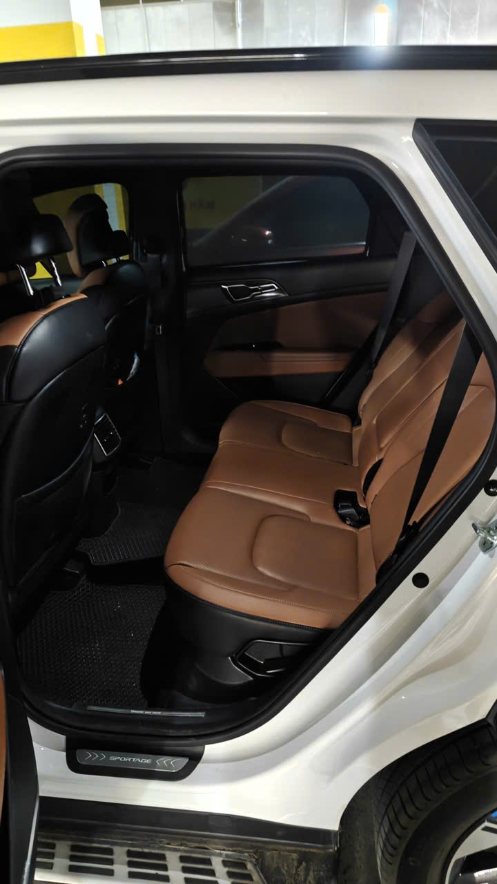 Kia Sportage Signature 1.6T AWD 2022 - Nội thất 2
