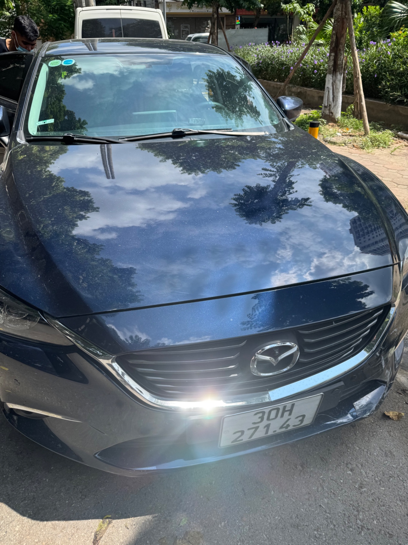 Mazda 6 Luxury 2.0 AT 2019 - Ngoại thất 2