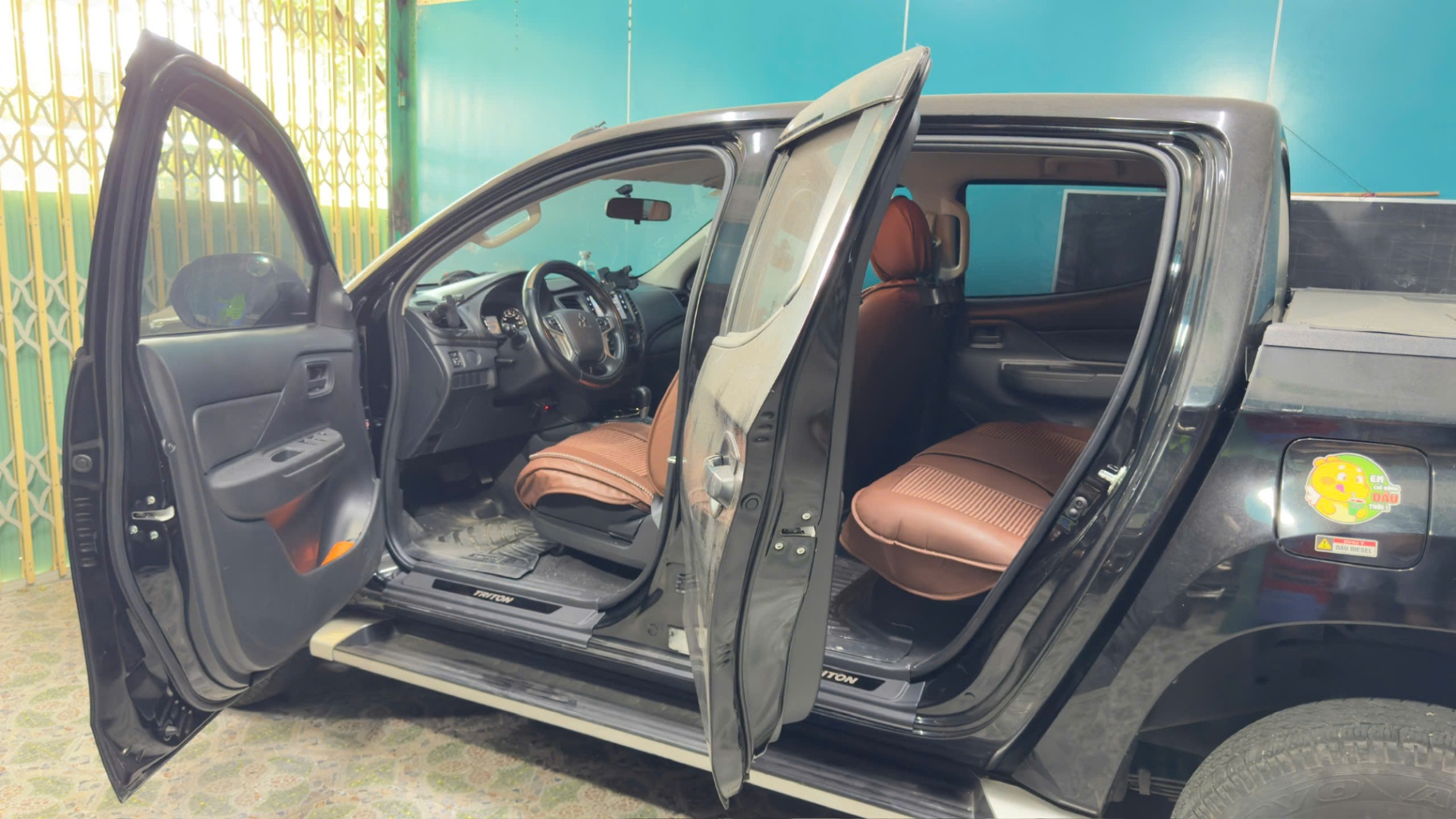 Mitsubishi Triton 4x2 AT Mivec 2021 - Nội thất 3