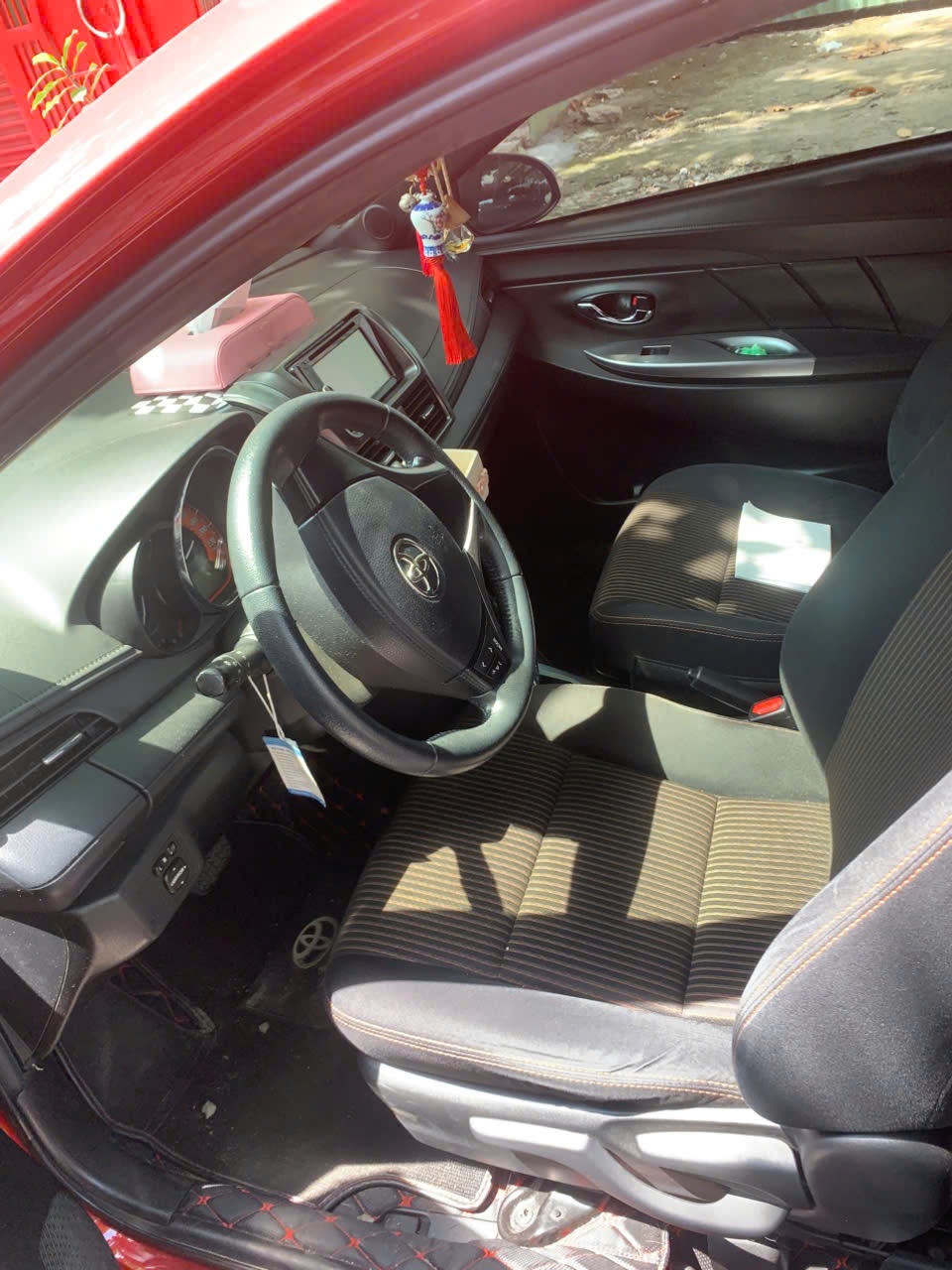 Toyota Yaris 1.5G 2016 - Nội thất 2