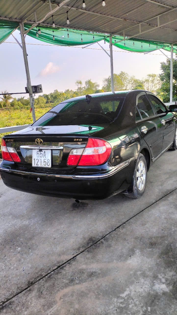 Toyota Camry 2.4G 2004 - Ngoại thất 2