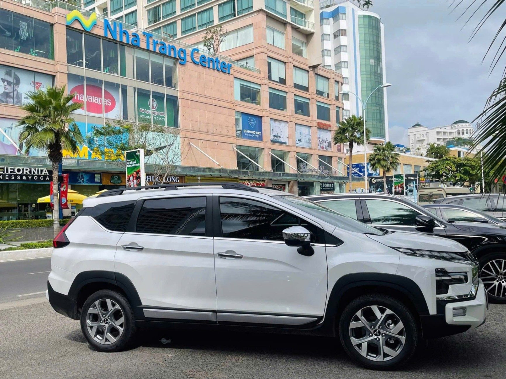 Mitsubishi Xpander Cross 1.5 AT 2023 - Ngoại thất 2