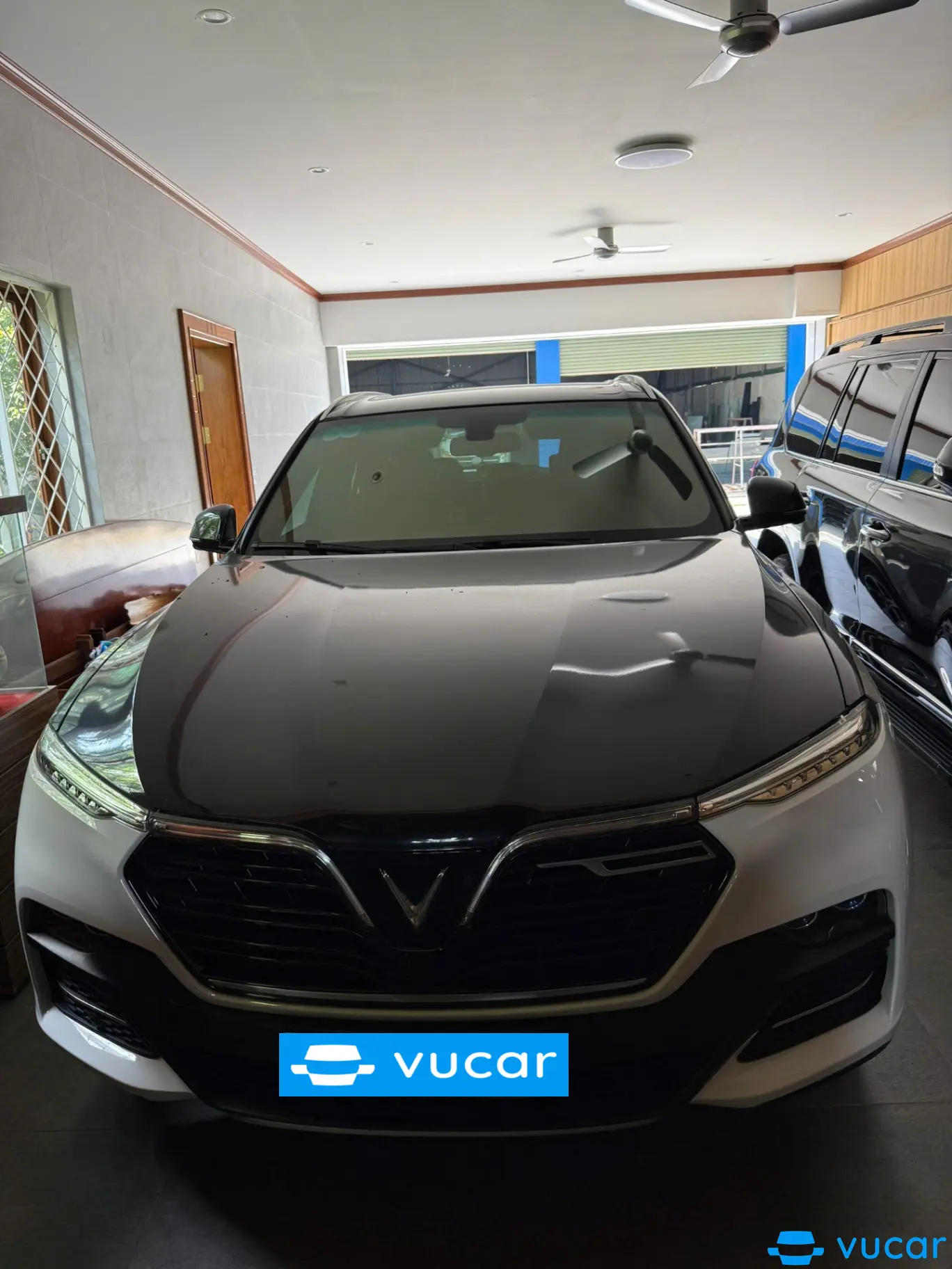Vinfast Lux sa 2.0 Plus 2.0 AT 2019