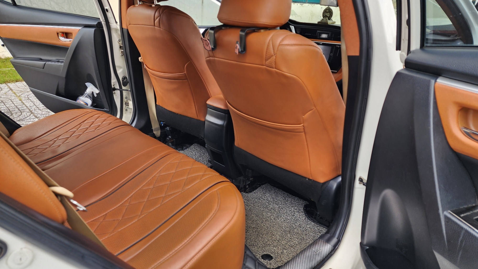 Toyota Corolla altis 1.8G AT 2018 - Nội thất 2