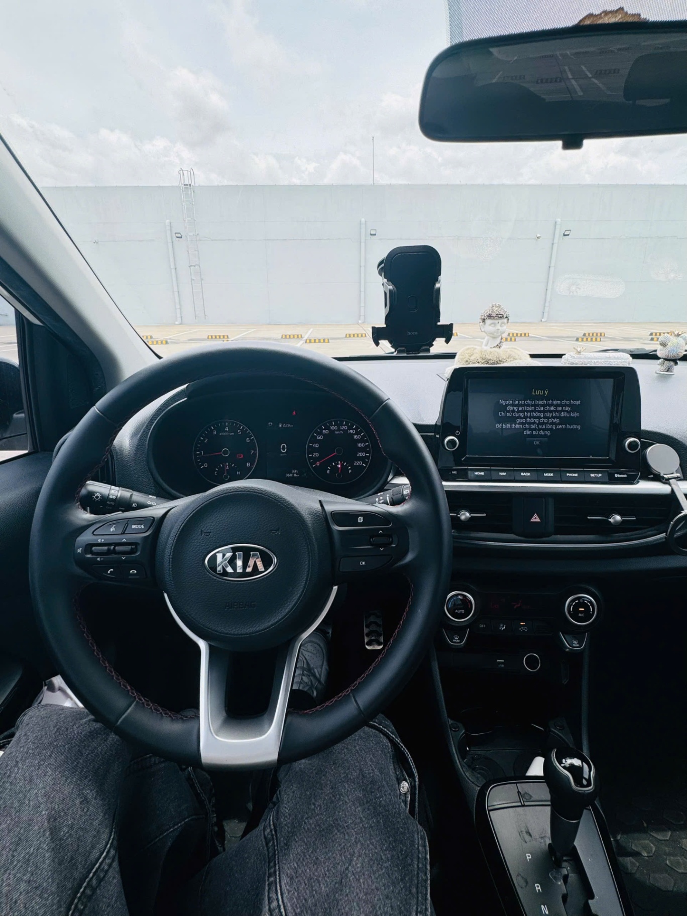 Kia Morning GT-Line 2021 - Nội thất 1