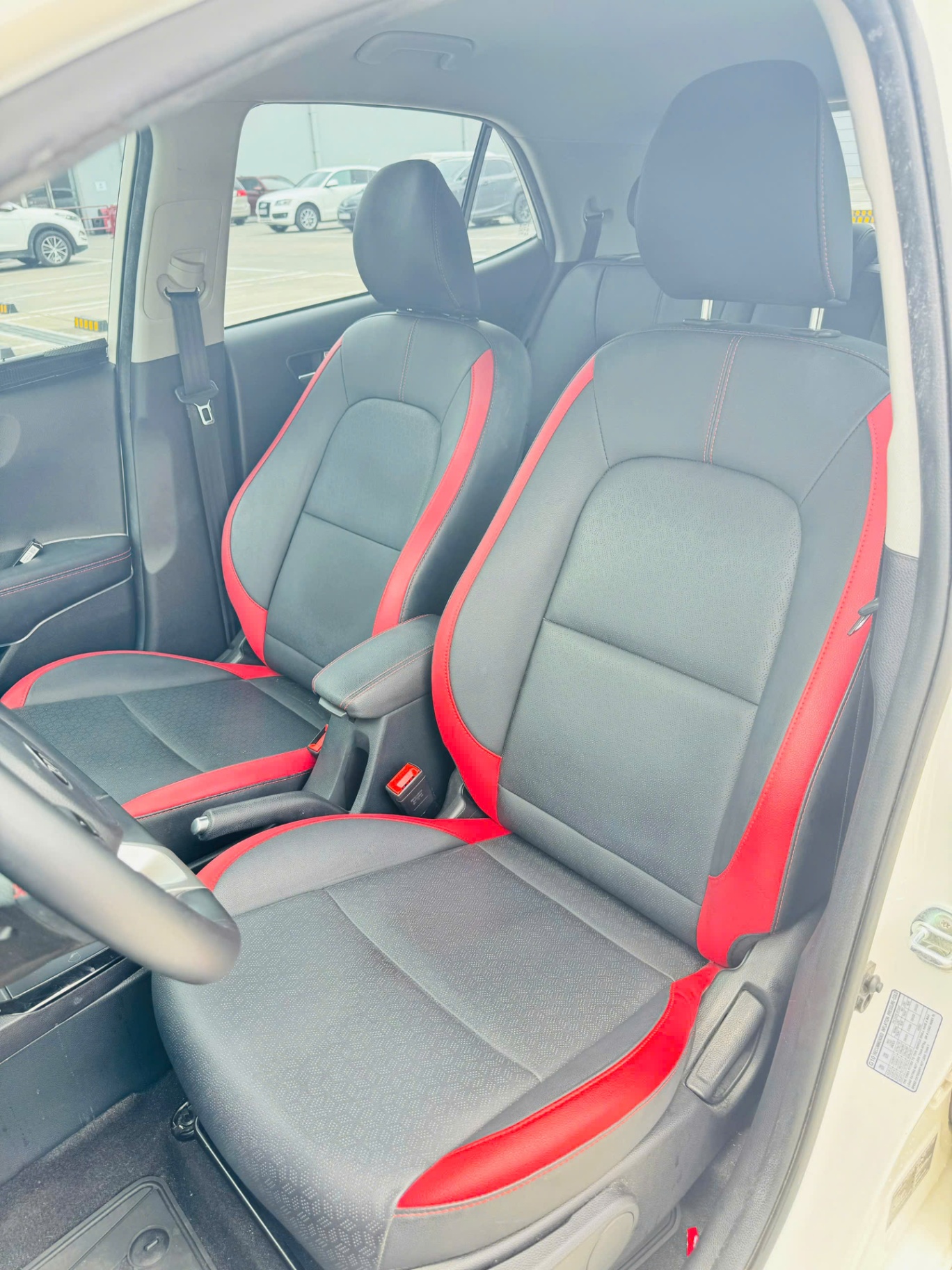 Kia Morning GT-Line 2021 - Nội thất 4