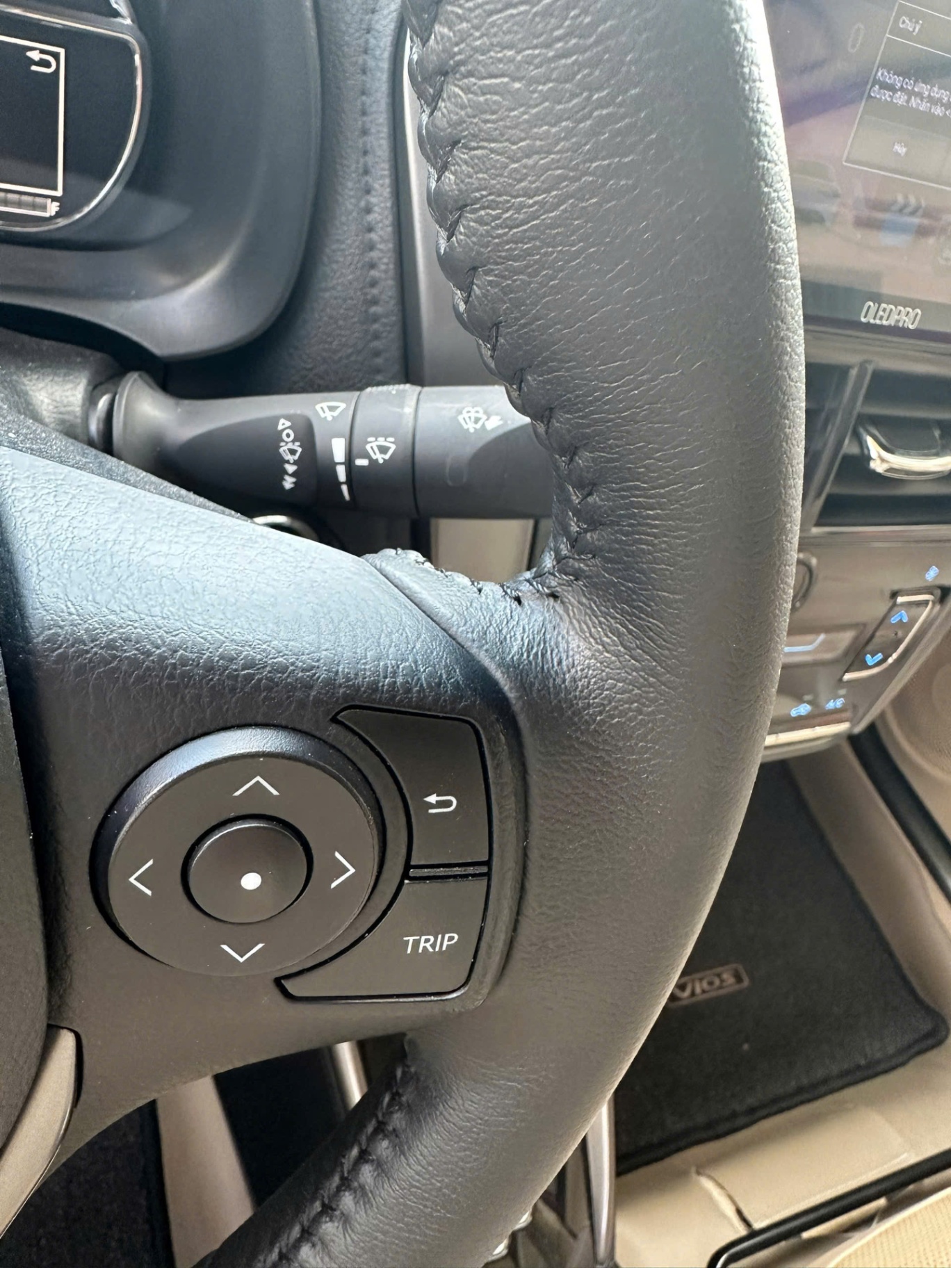 Toyota Vios G 1.5 CVT 2022 - Nội thất 5