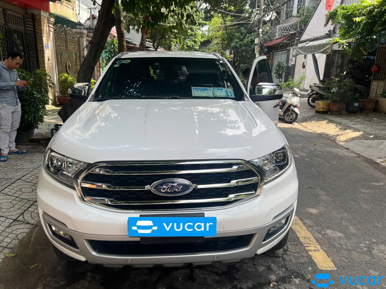 Ford Everest Titanium 2.0L 4x2 AT 2020