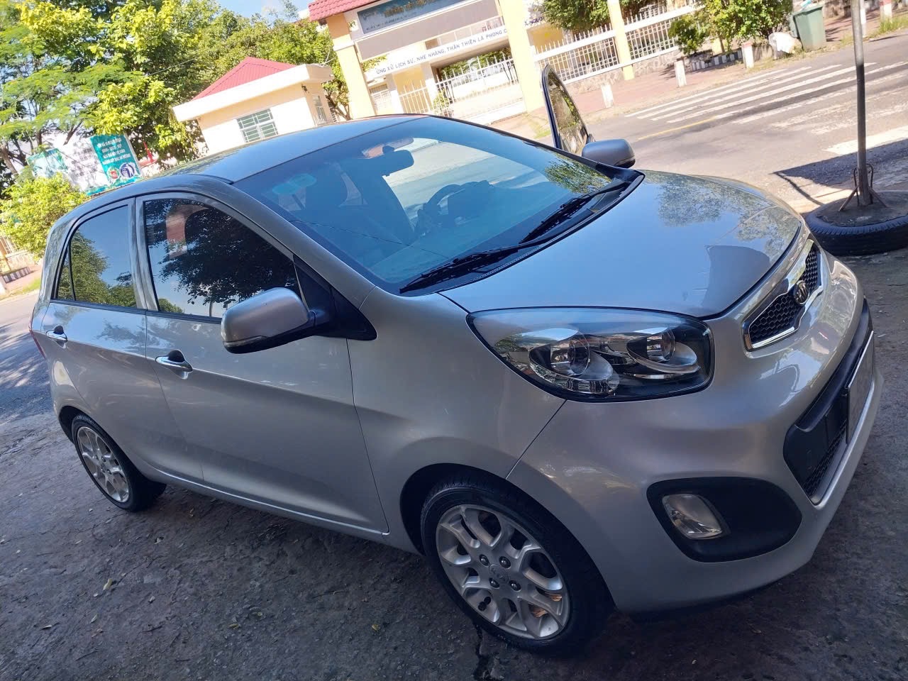 Kia Picanto 1.25 MT 2012 - Ngoại thất 2