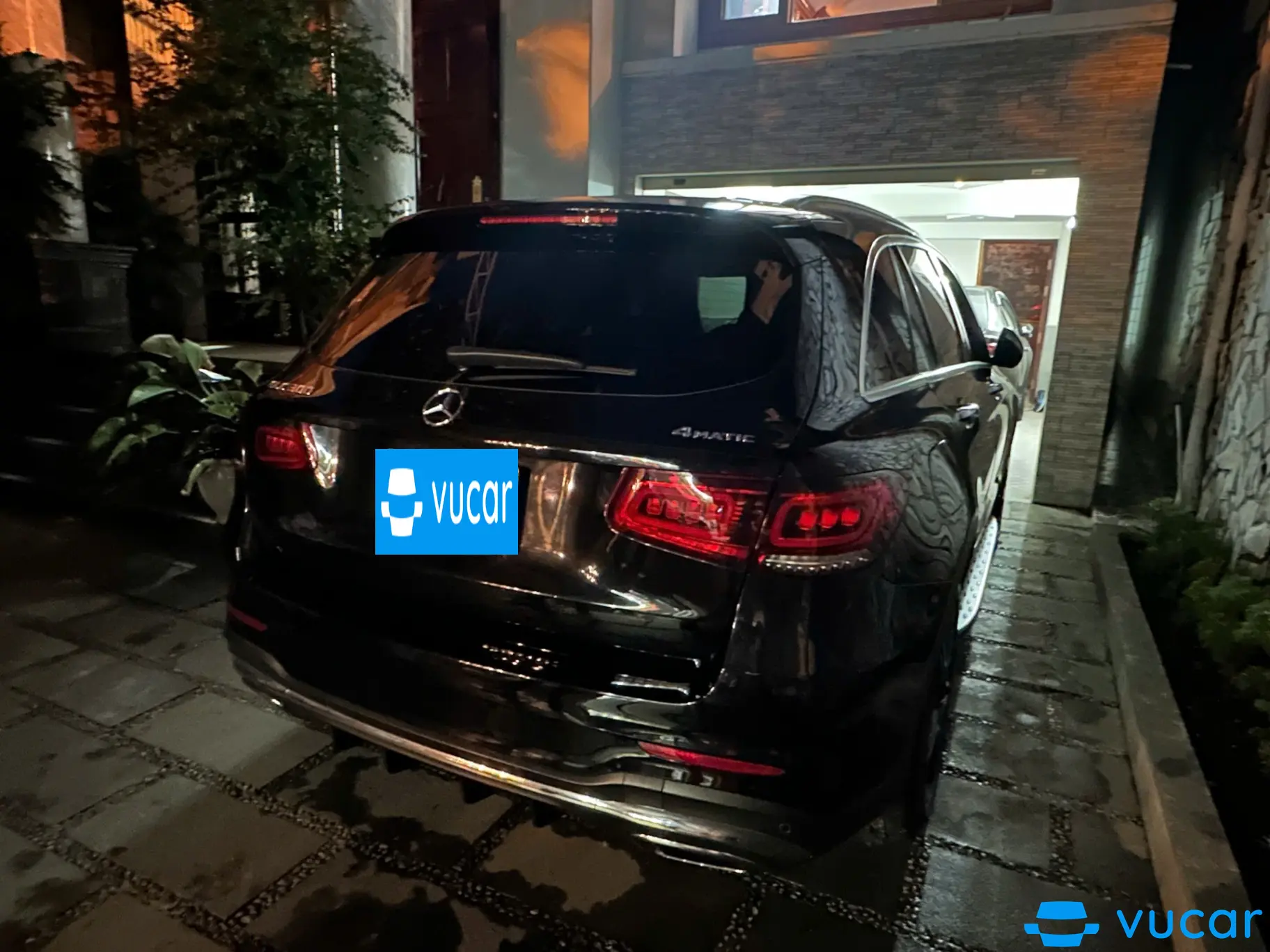 Mercedes Glc 300 4Matic 2021 - Ngoại thất 6