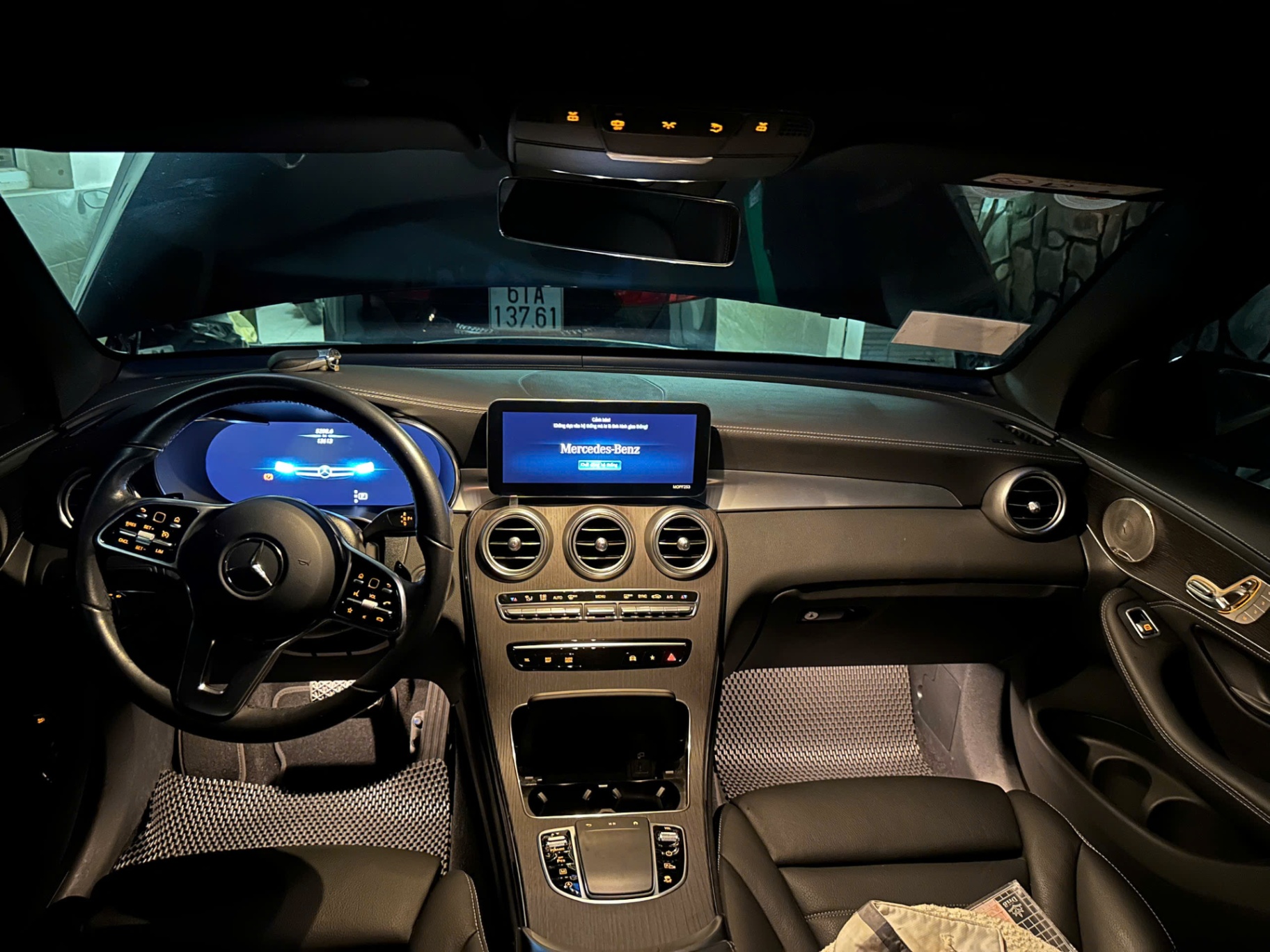 Mercedes Glc 300 4Matic 2021 - Nội thất 3