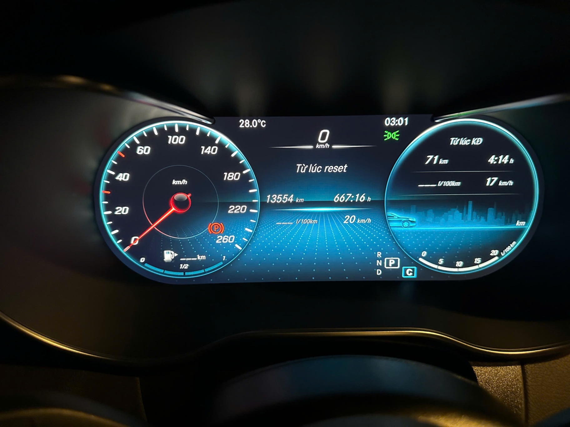 Mercedes Glc 300 4Matic 2021 - Nội thất 5