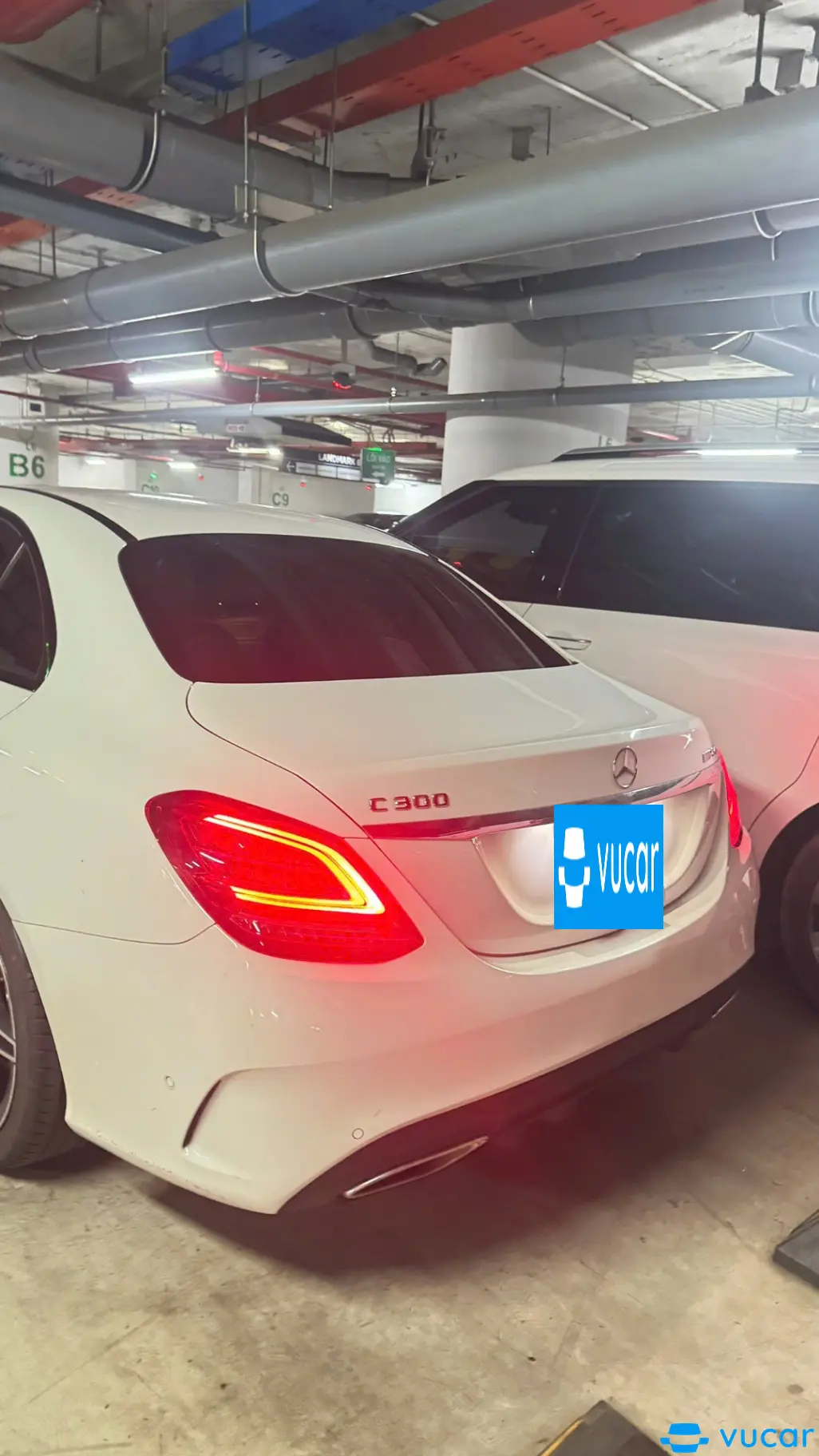 Mercedes C class C300 AMG 2019 - Ngoại thất 1