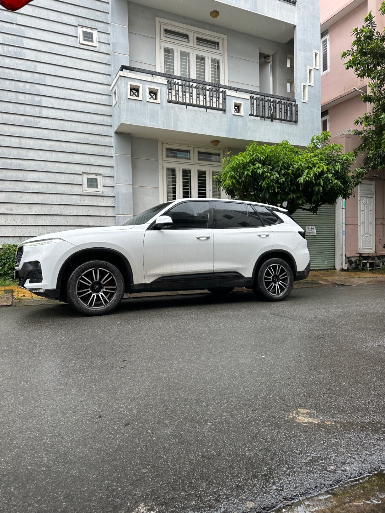 Vinfast Lux sa 2.0 2.0 AT 2020