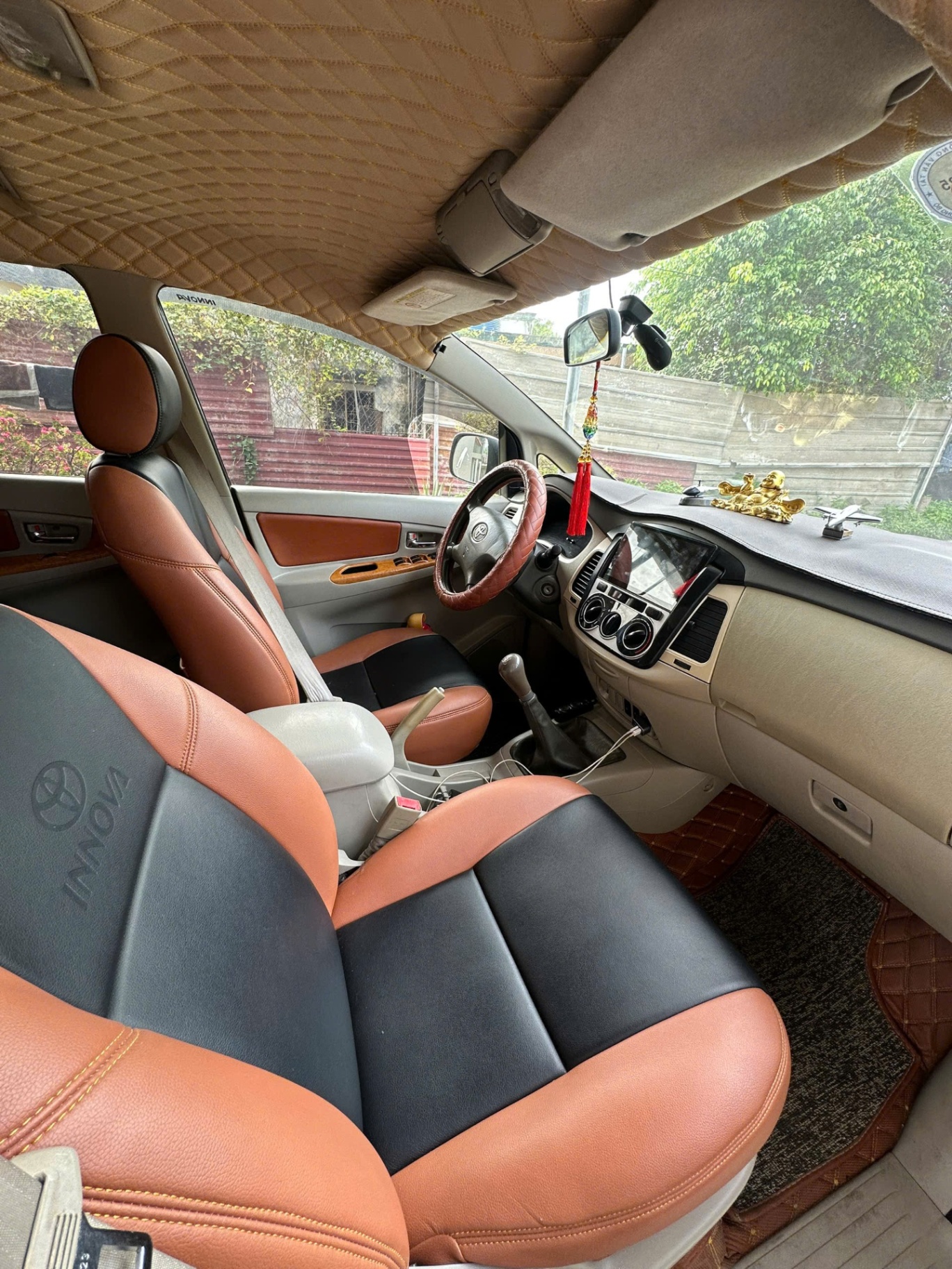 Toyota Innova G 2009 - Nội thất 1