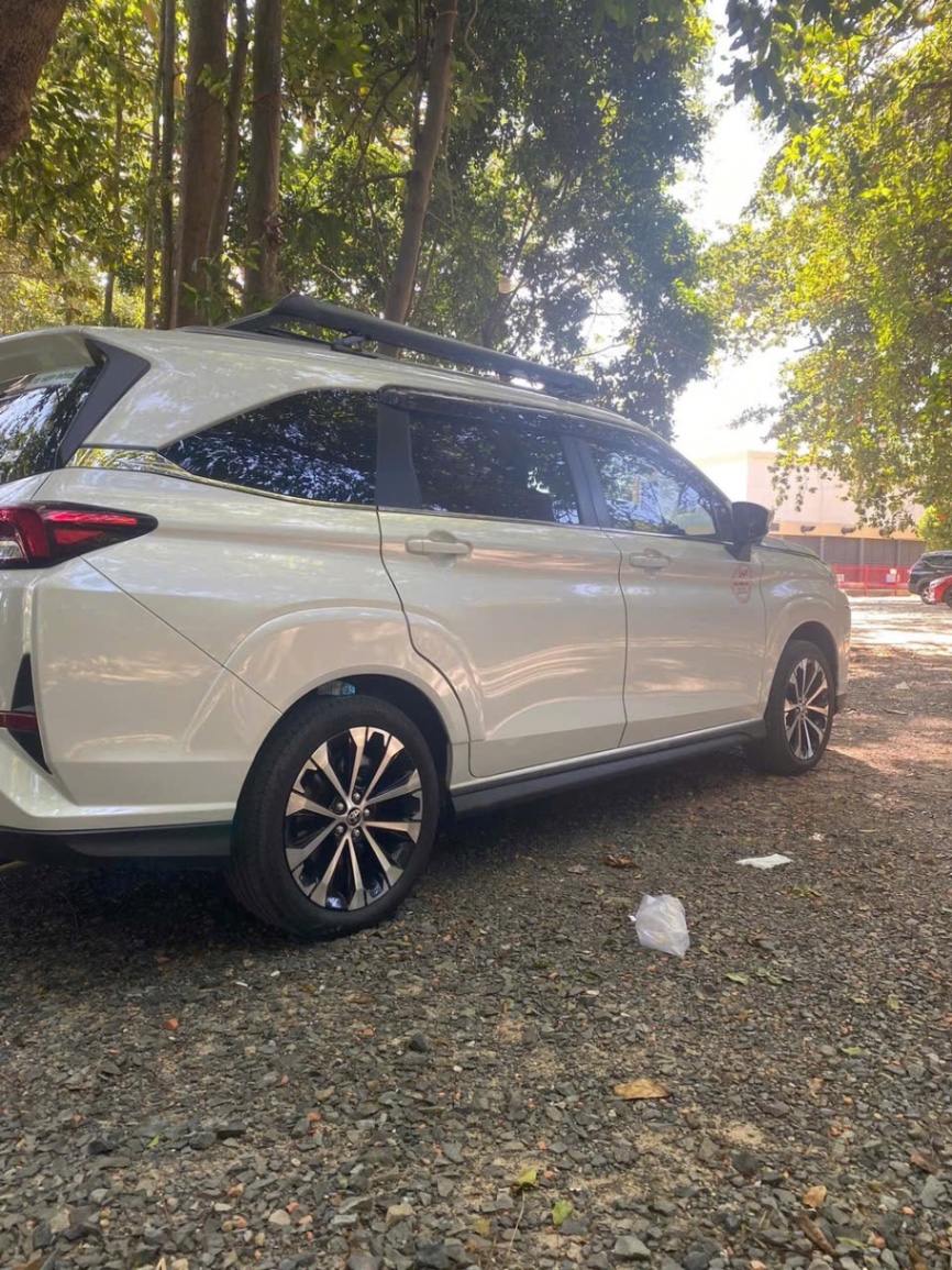 Toyota Veloz Cross Top 1.5 CVT 2023 - Ngoại thất 2