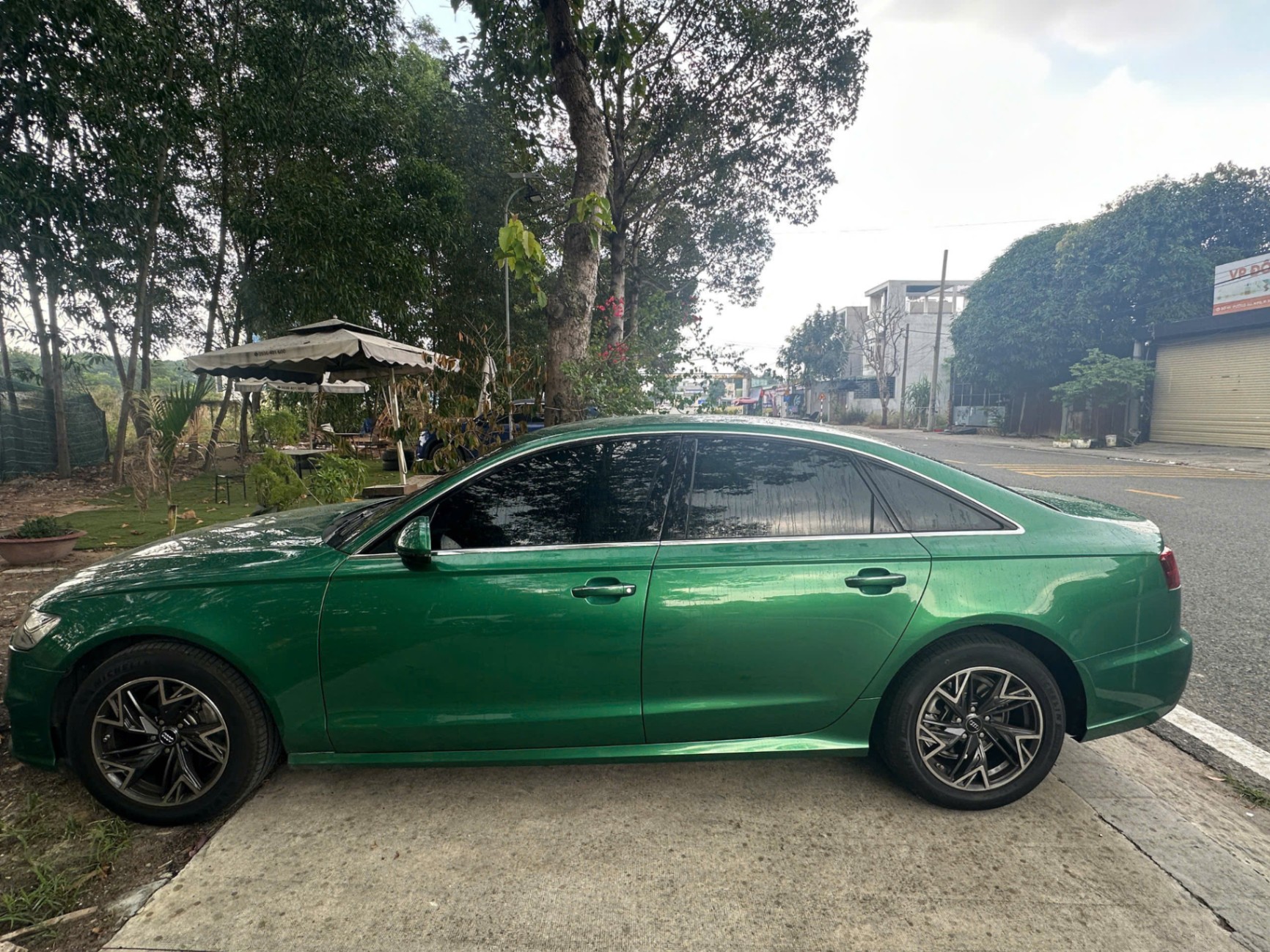 Audi A6 1.8 TFSI 2015 - Ngoại thất 2