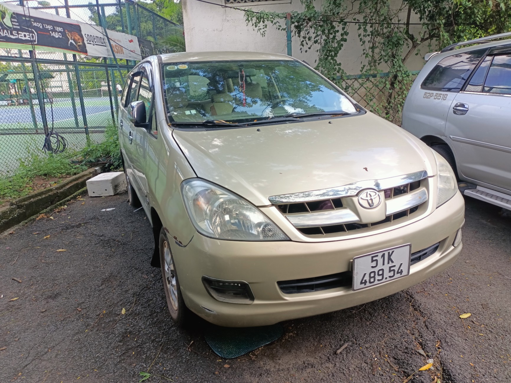 Toyota Innova G 2006