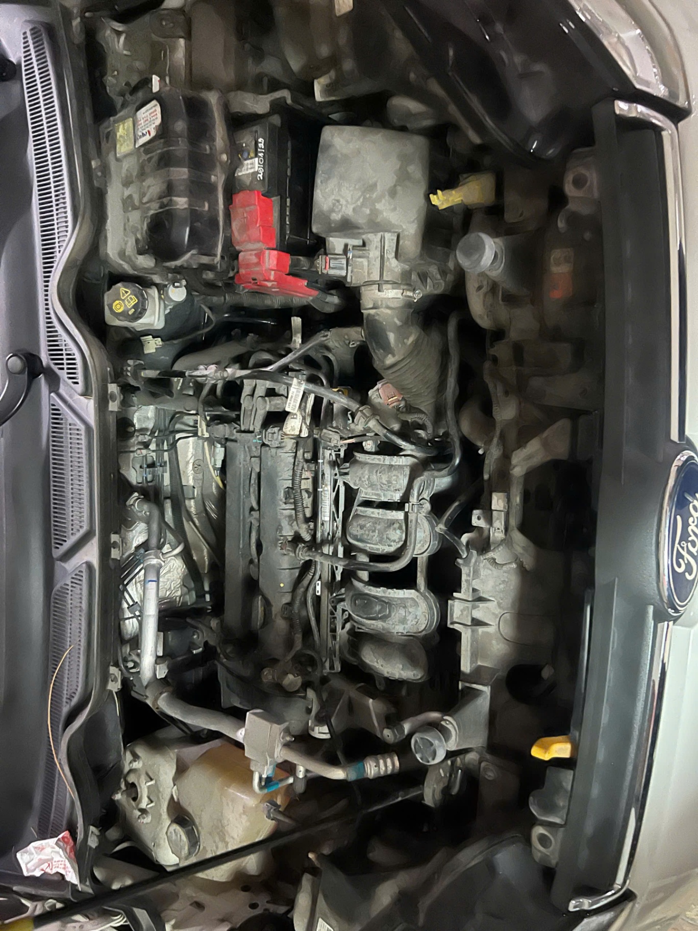 Ford Ecosport Titanium 1.0 EcoBoost 2018 - Khoang động cơ 1
