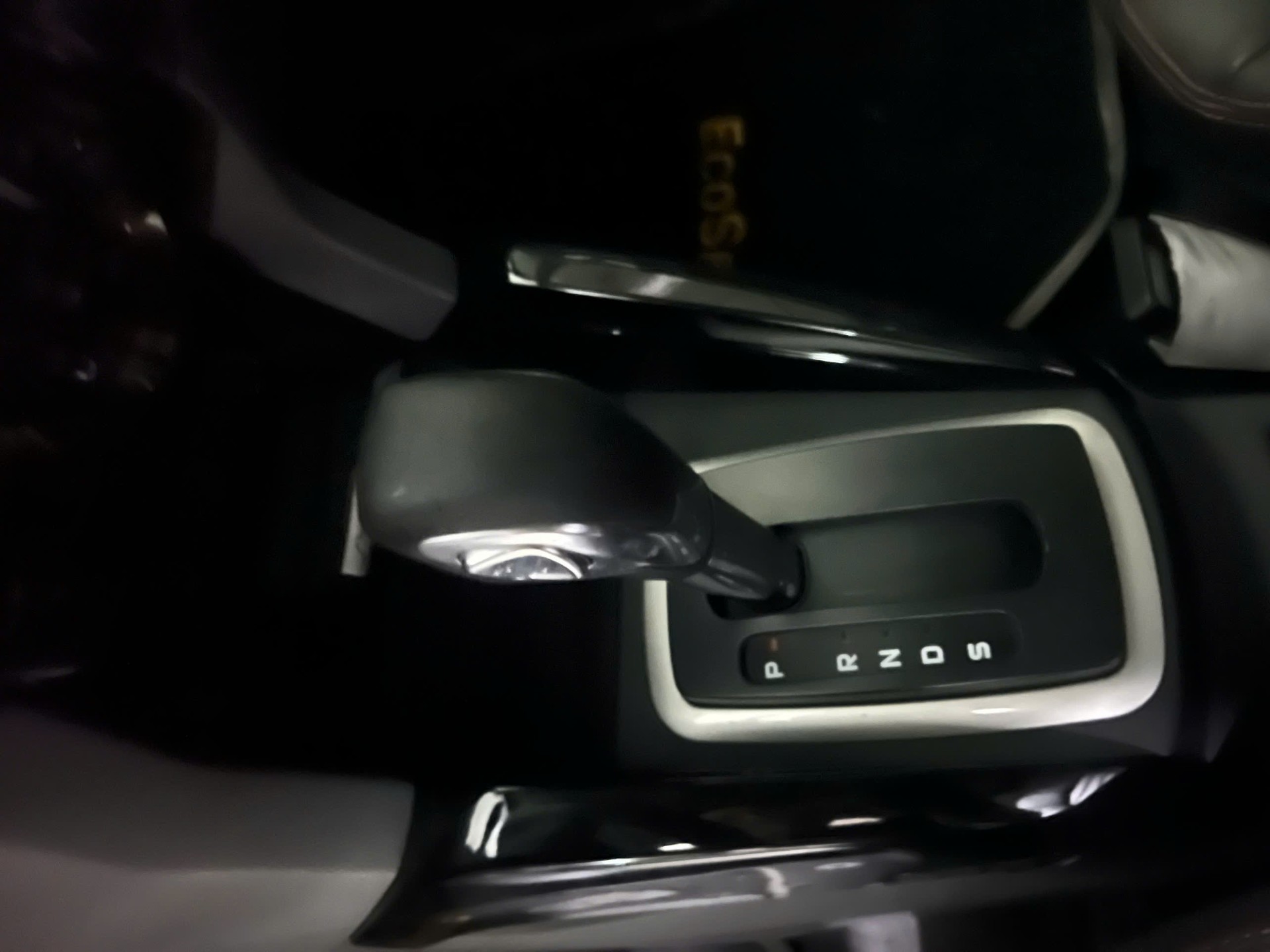 Ford Ecosport Titanium 1.0 EcoBoost 2018 - Nội thất 4