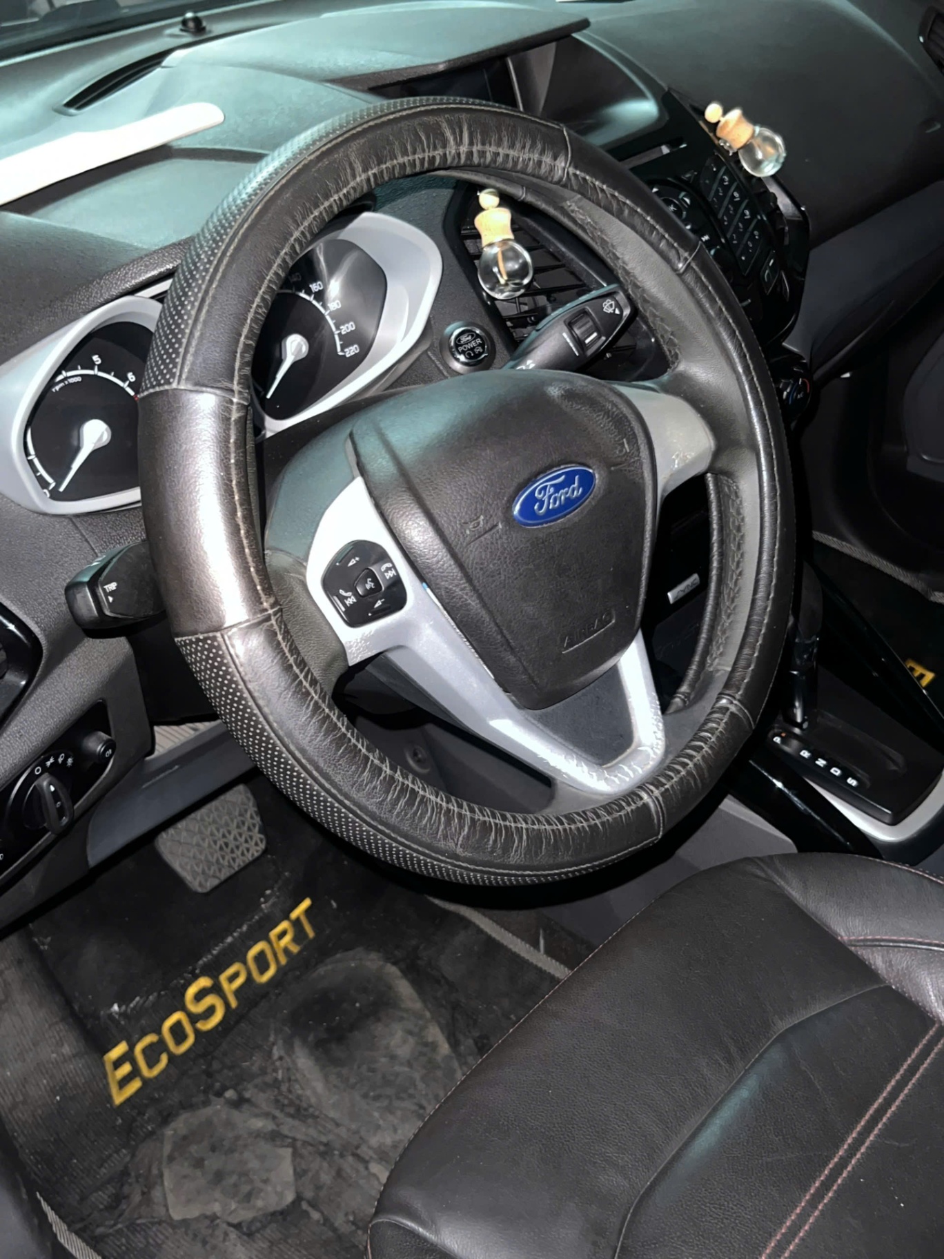 Ford Ecosport Titanium 1.0 EcoBoost 2018 - Nội thất 3