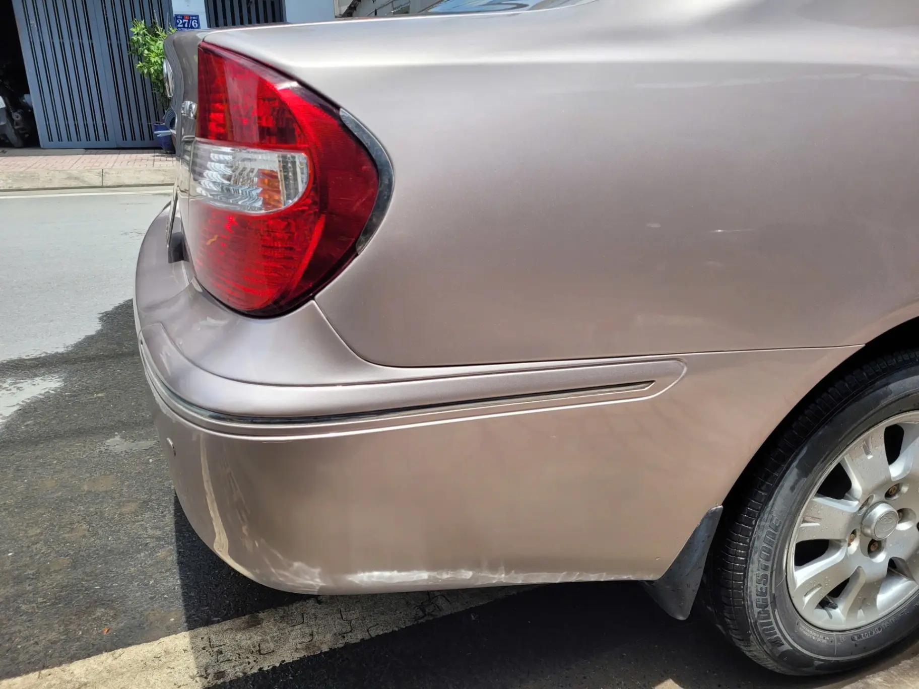 Toyota Camry 2.4G 2004 - Ngoại thất 13
