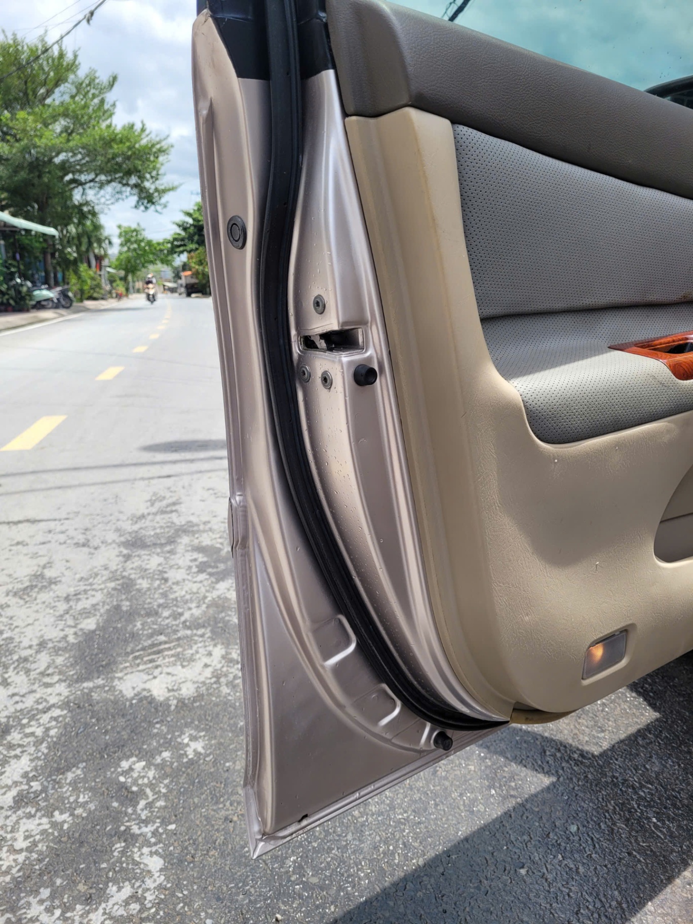 Toyota Camry 2.4G 2004 - Nội thất 10