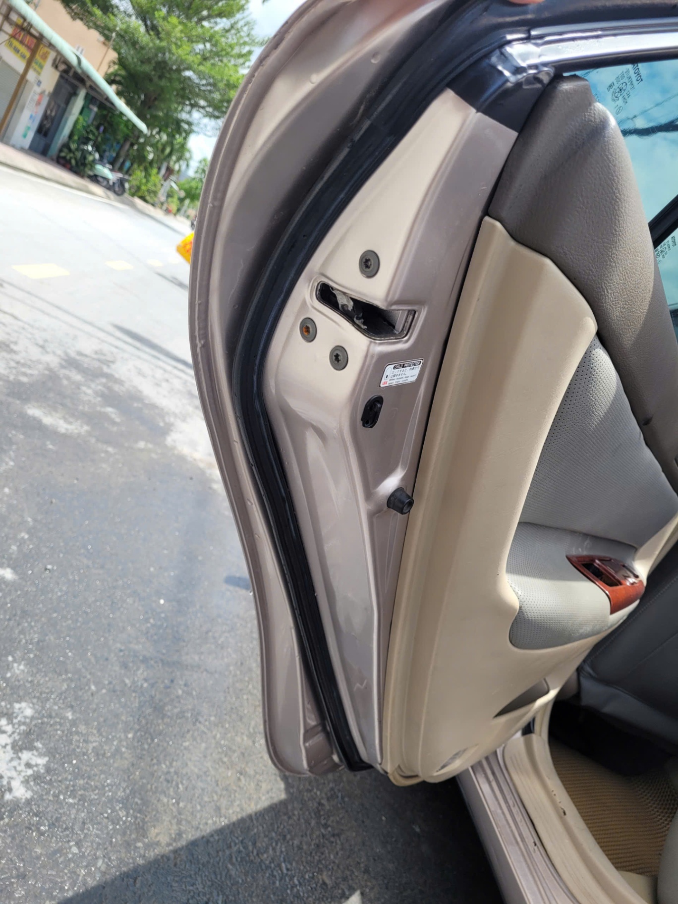 Toyota Camry 2.4G 2004 - Nội thất 11
