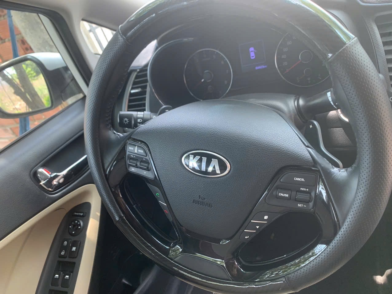 Kia Cerato 2.0 AT Premium 2018 - Nội thất 2