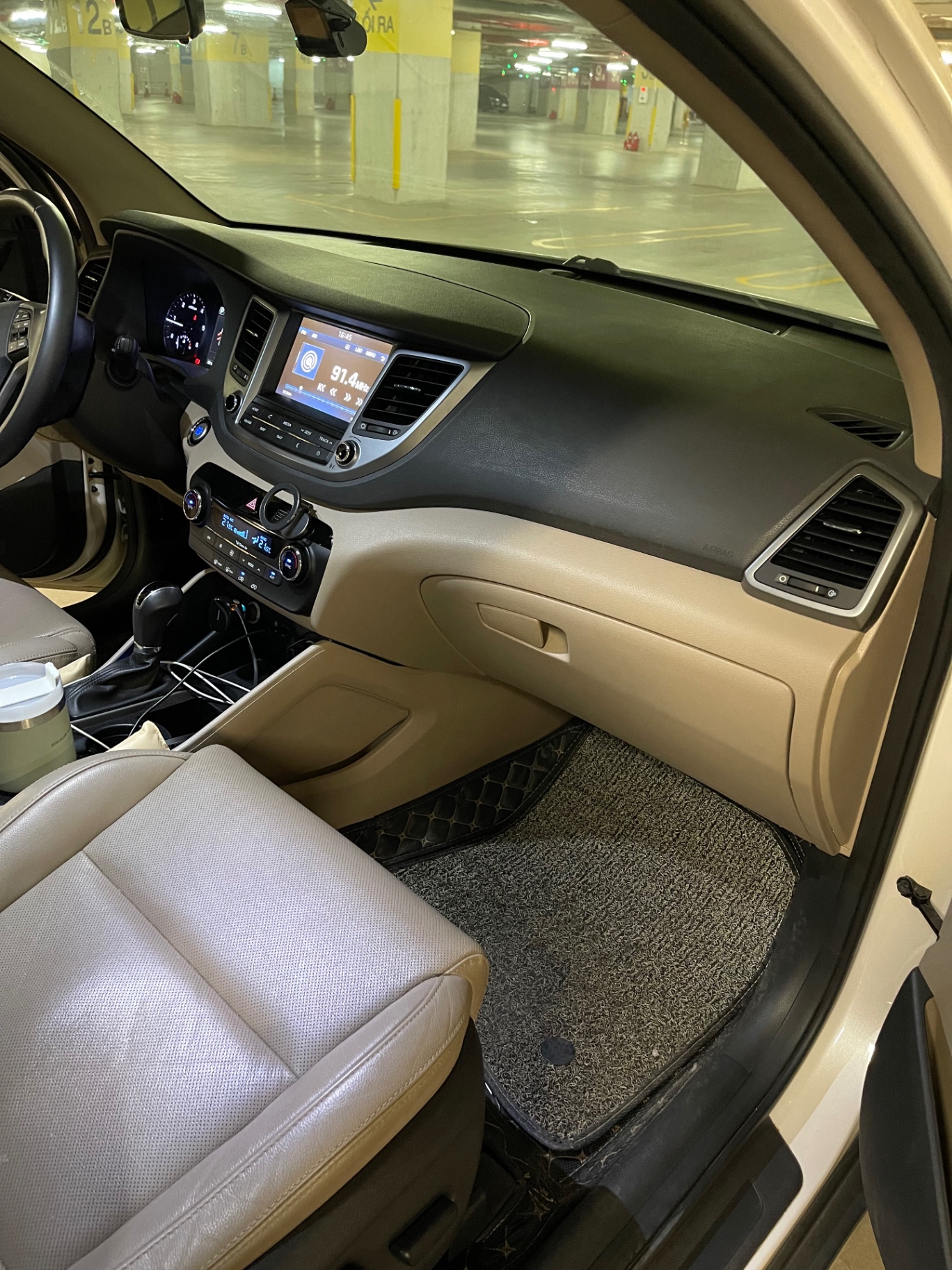 Hyundai Tucson 2.0 AT CRDi 2018 - Nội thất 3